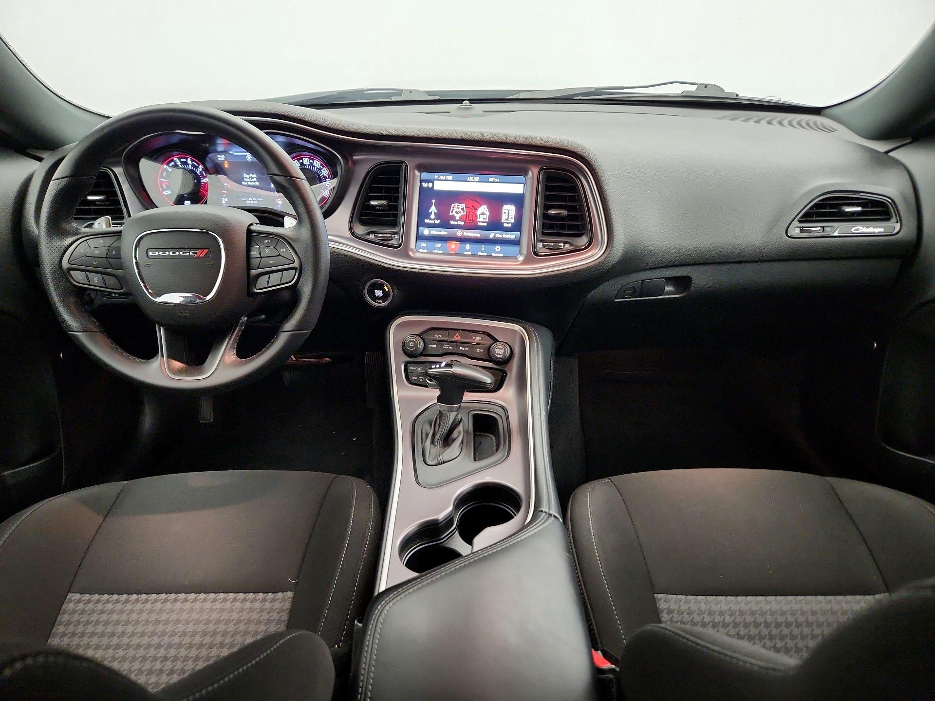 Thumbnail: 2021 Dodge Challenger - 9