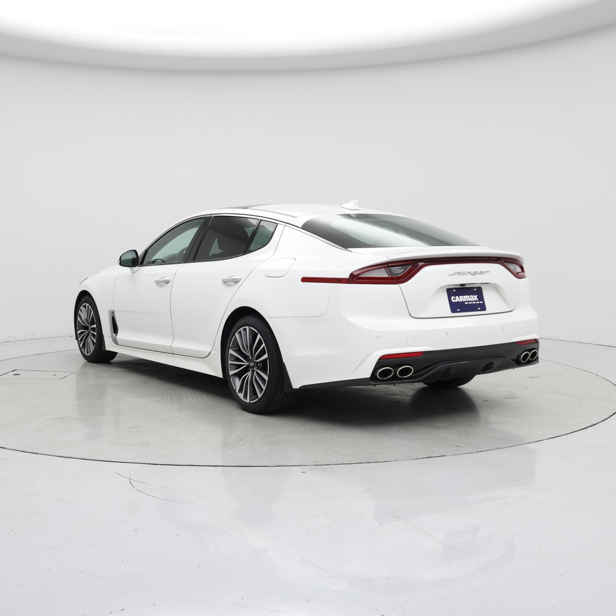 Thumbnail: 2018 Kia Stinger - 2