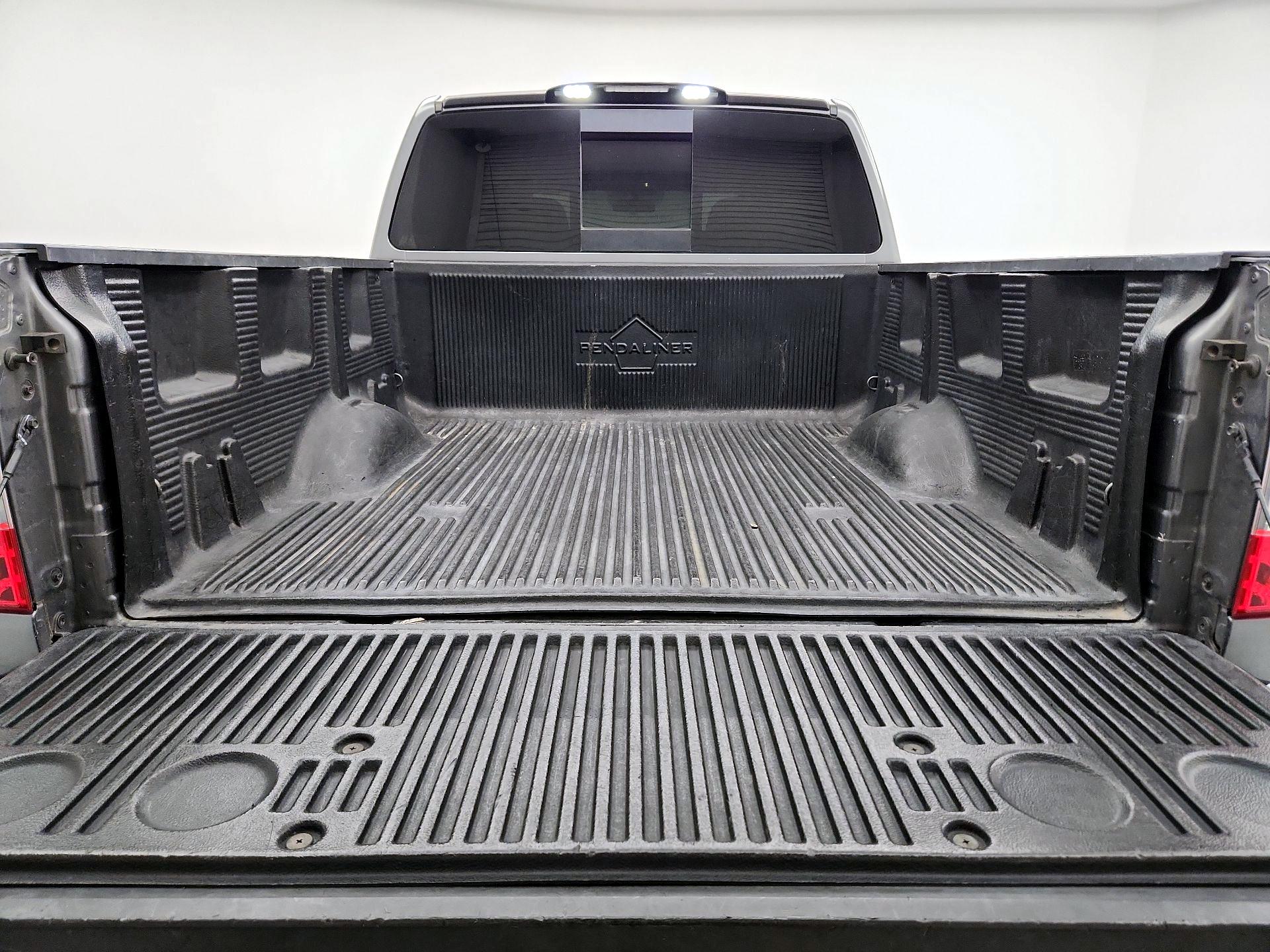 Thumbnail: 2018 Nissan Titan - 20
