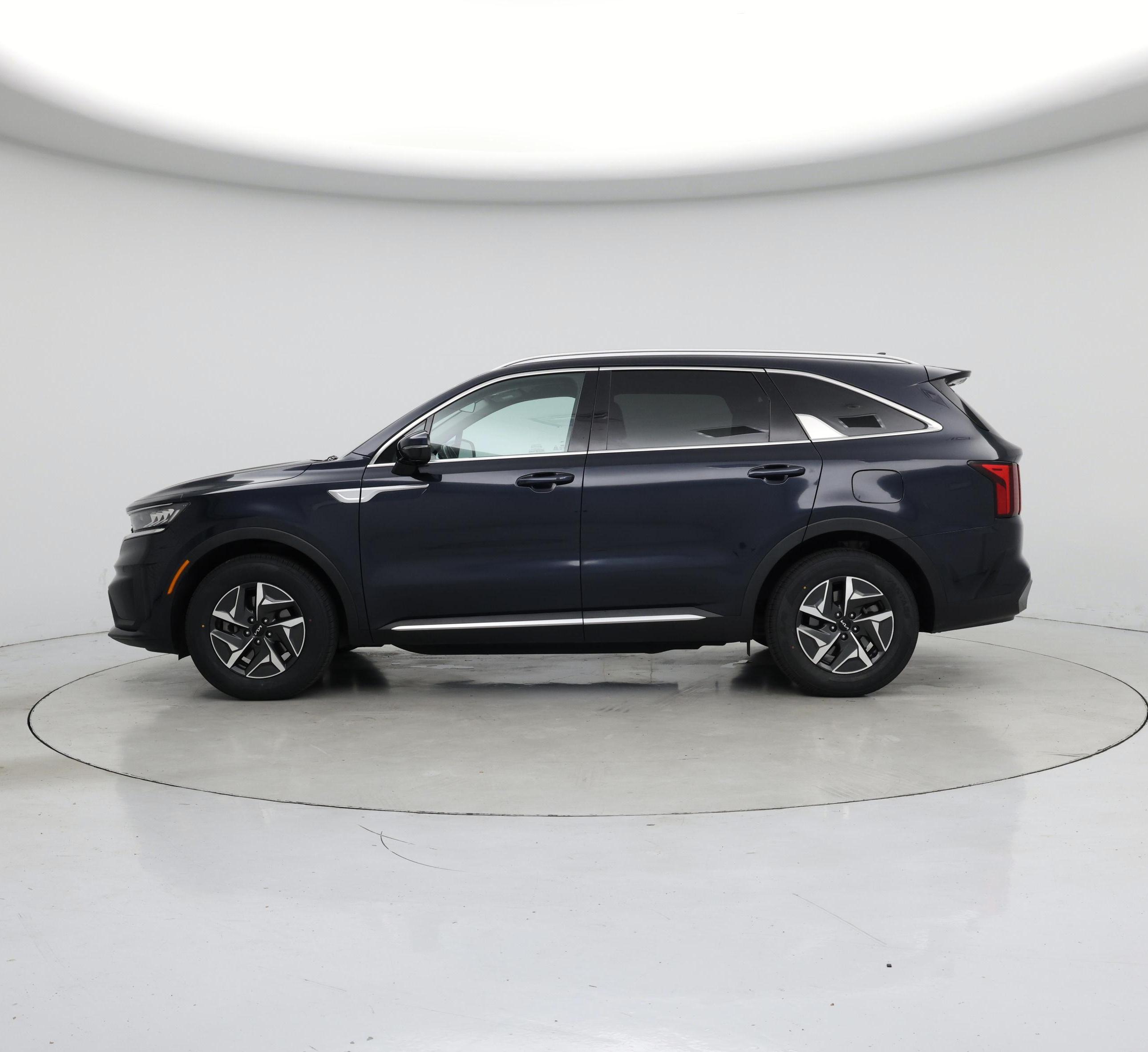 Thumbnail: 2022 Kia Sorento - 3