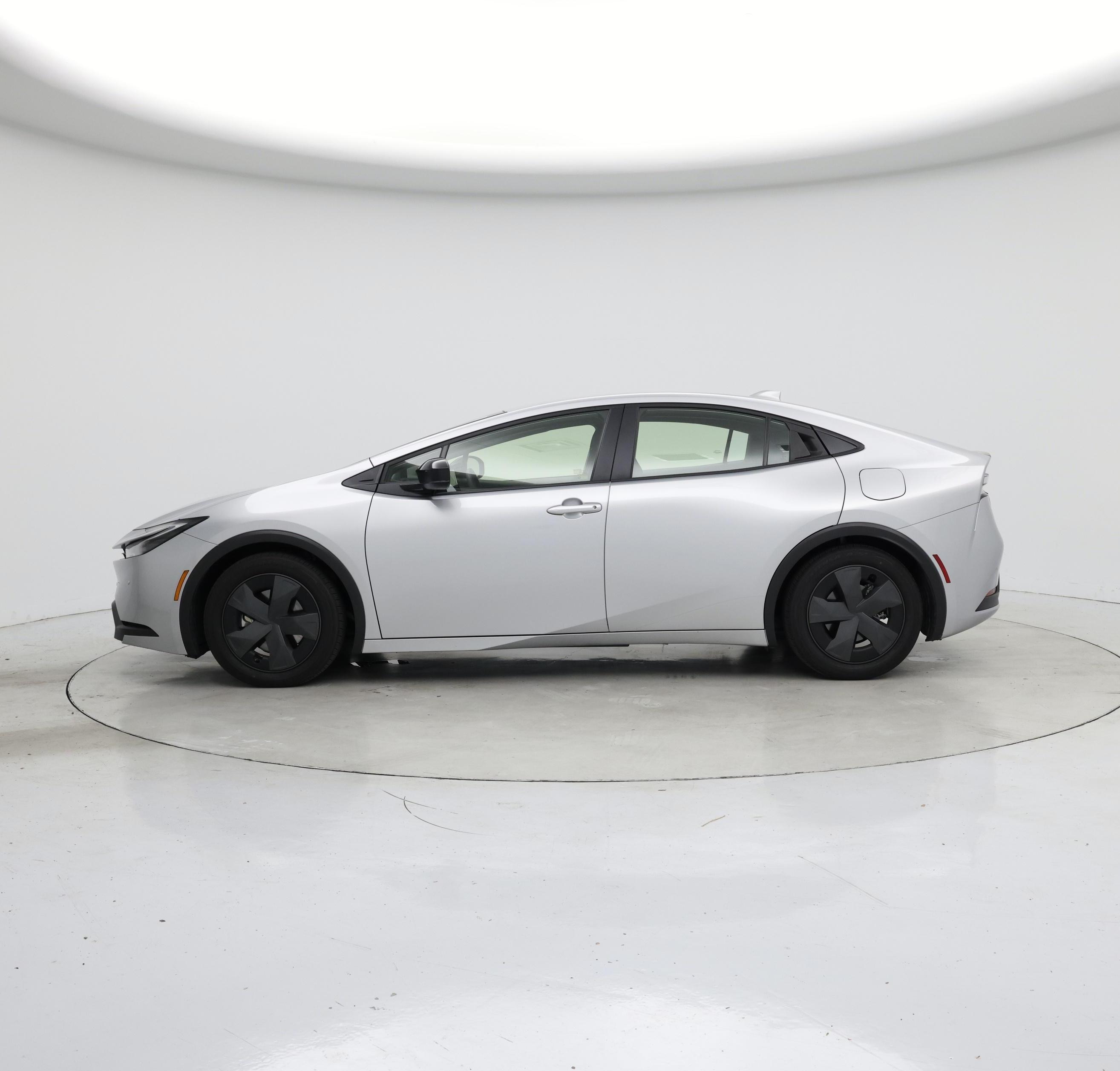 Thumbnail: 2023 Toyota Prius Prime - 3