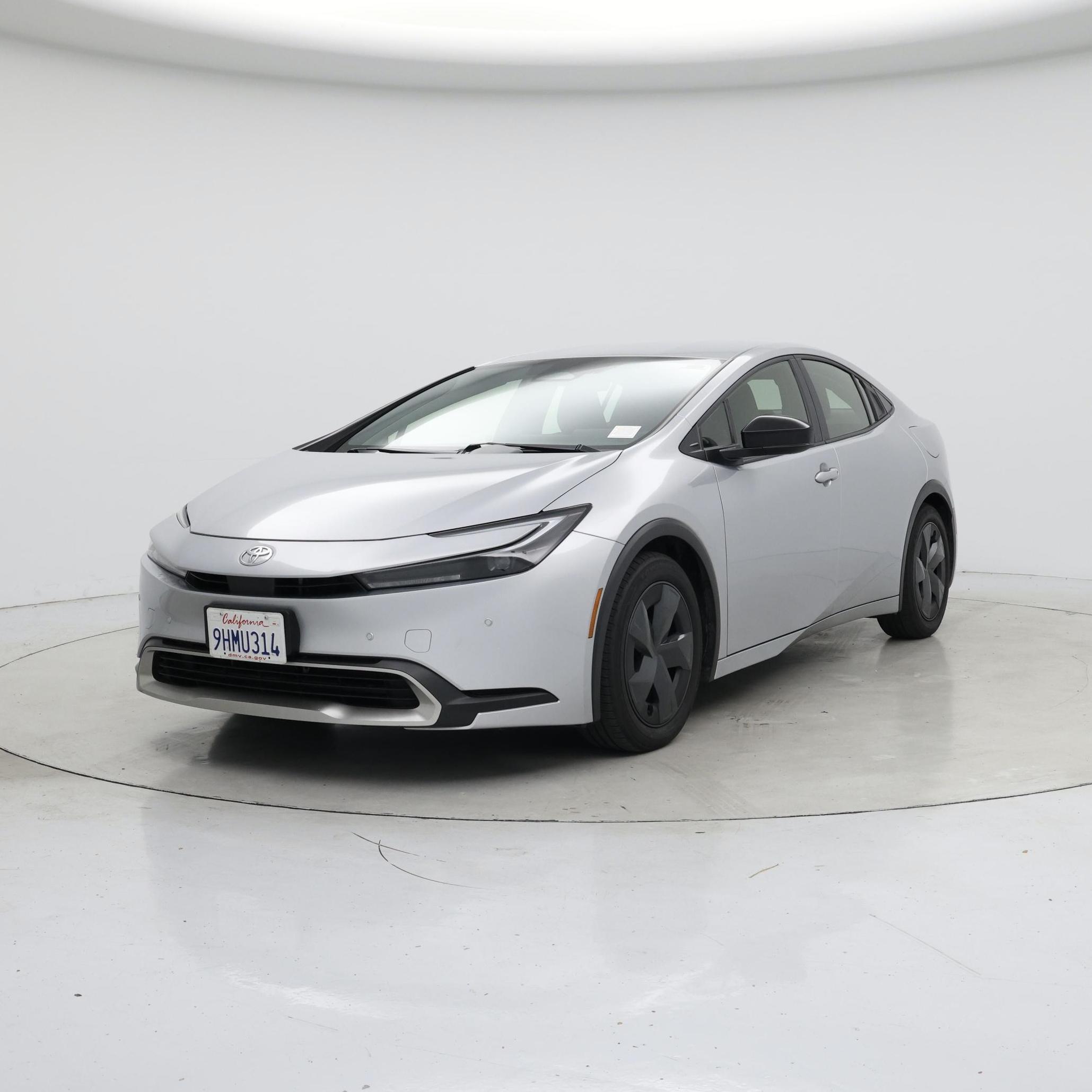 Thumbnail: 2023 Toyota Prius Prime - 4