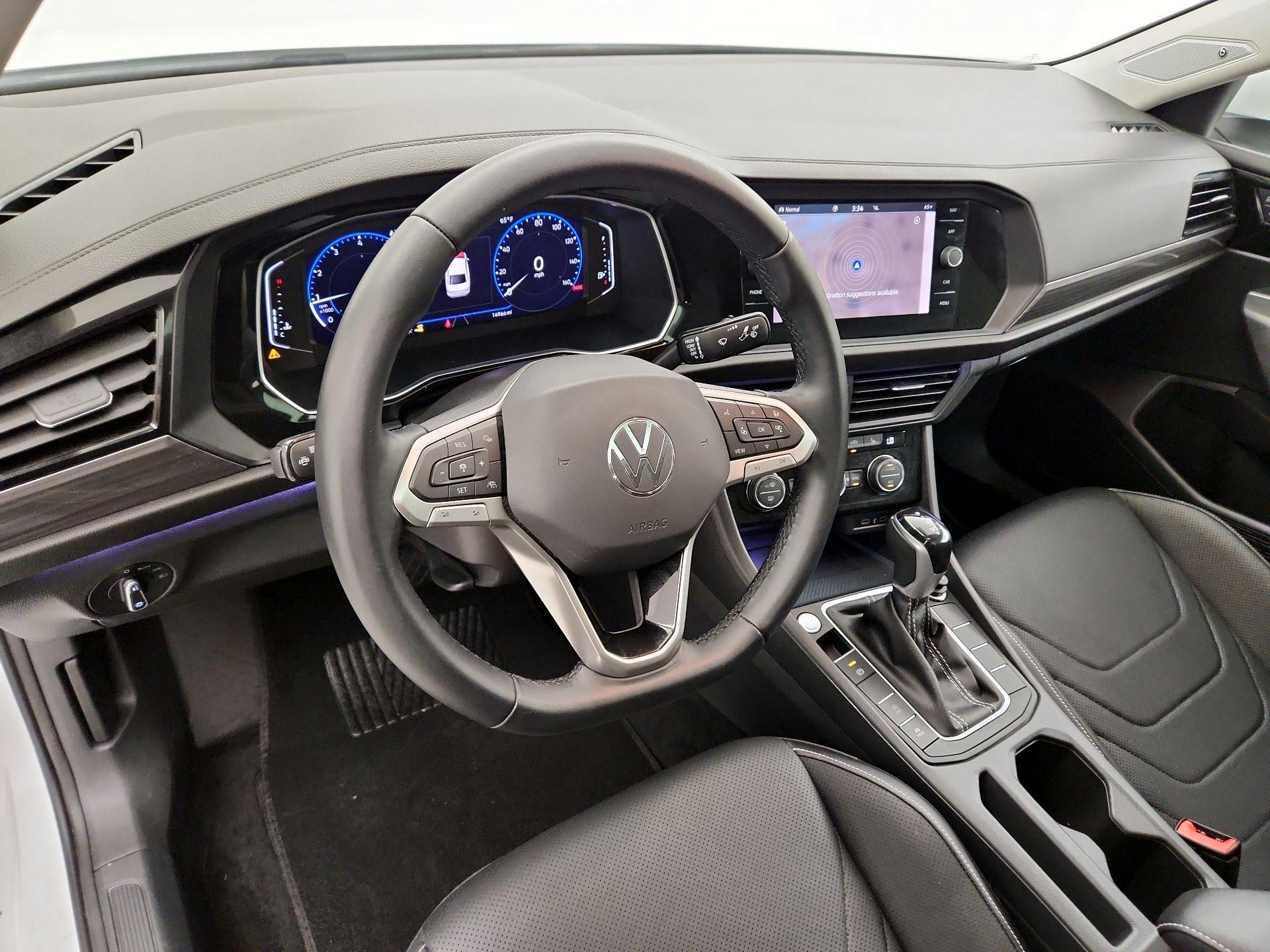 Thumbnail: 2023 Volkswagen Jetta - 9