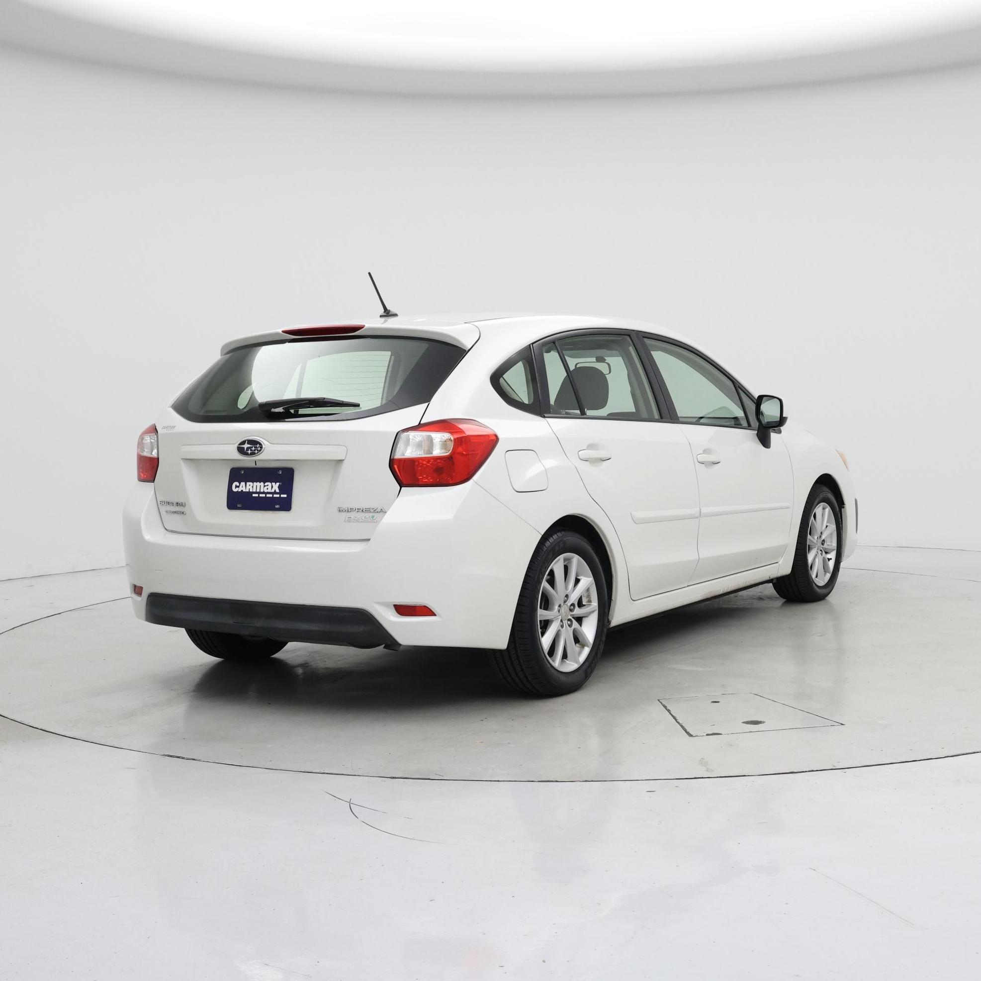 Thumbnail: 2014 Subaru Impreza - 8