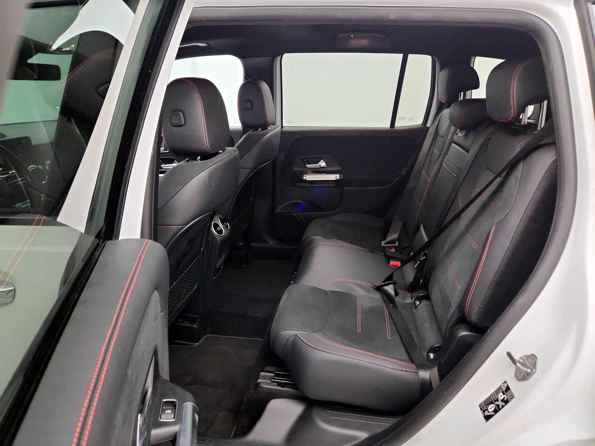 Thumbnail: 2022 Mercedes-Benz GLB - 20