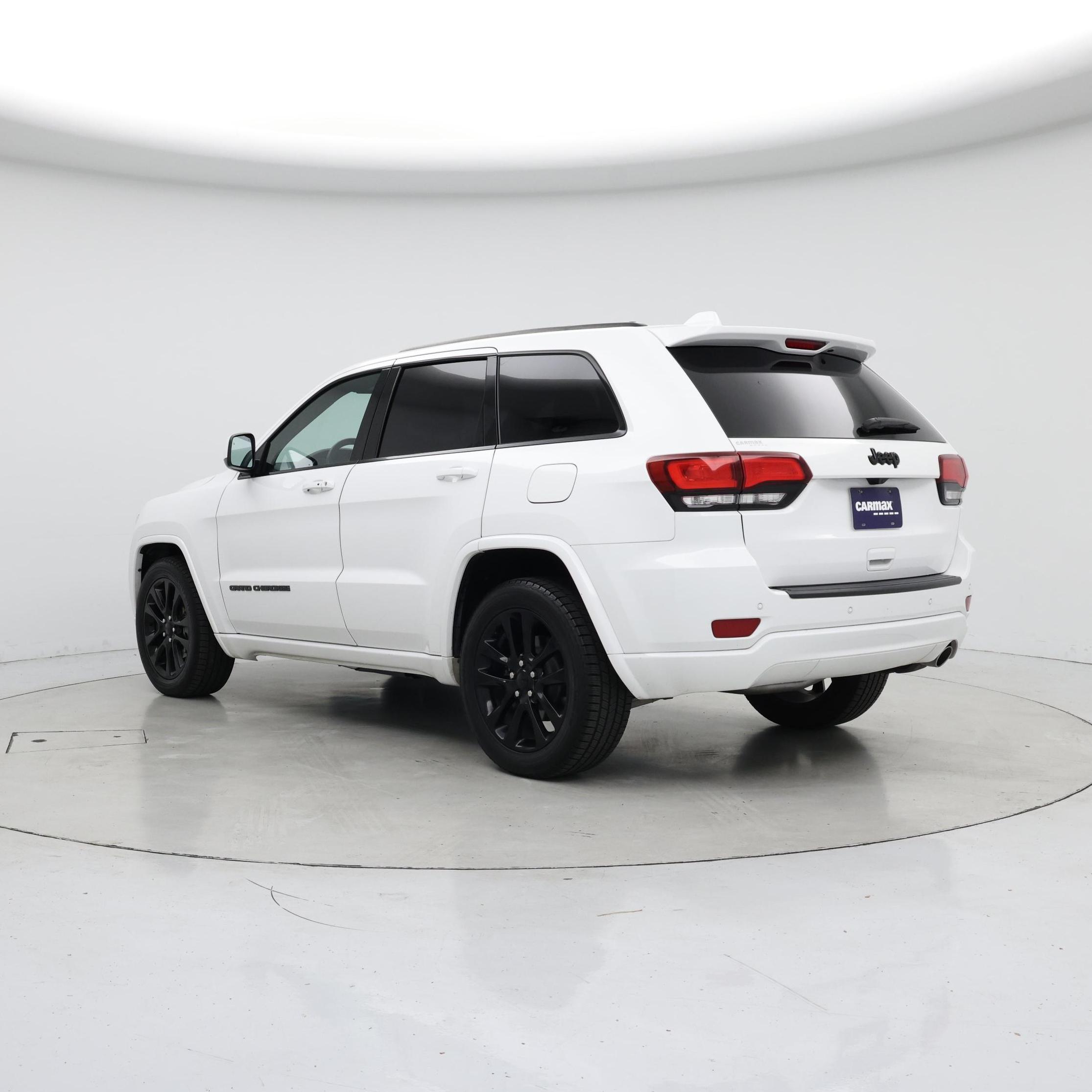 Thumbnail: 2019 Jeep Grand Cherokee - 2