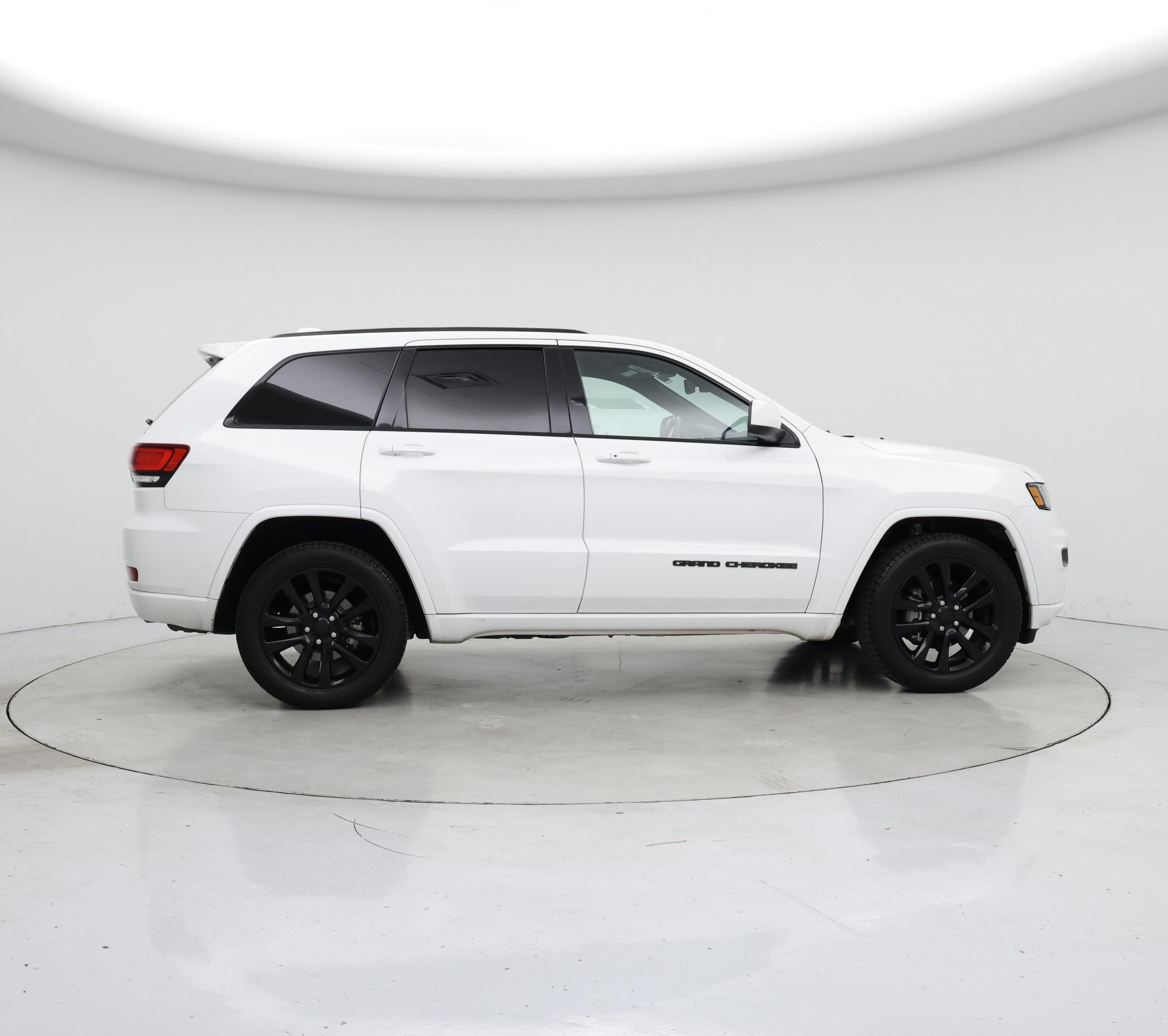 Thumbnail: 2019 Jeep Grand Cherokee - 7