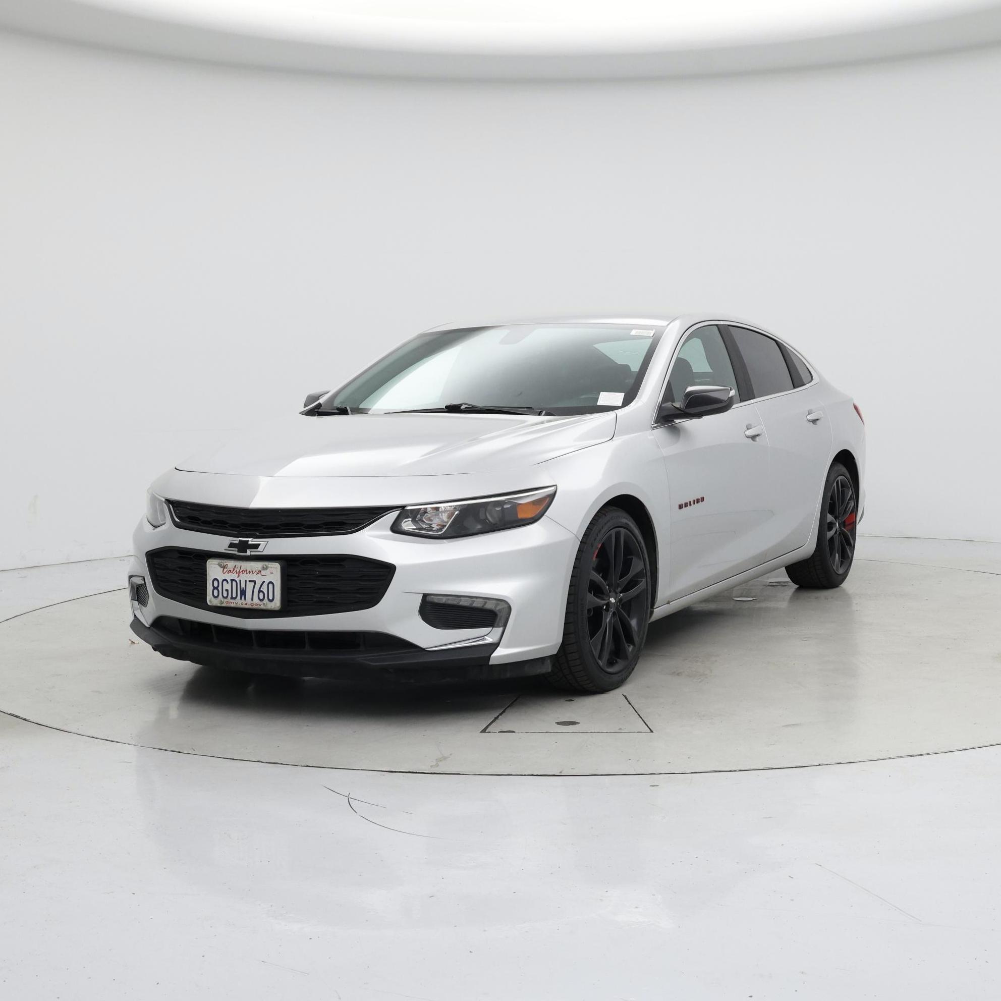 Thumbnail: 2018 Chevrolet Malibu - 4