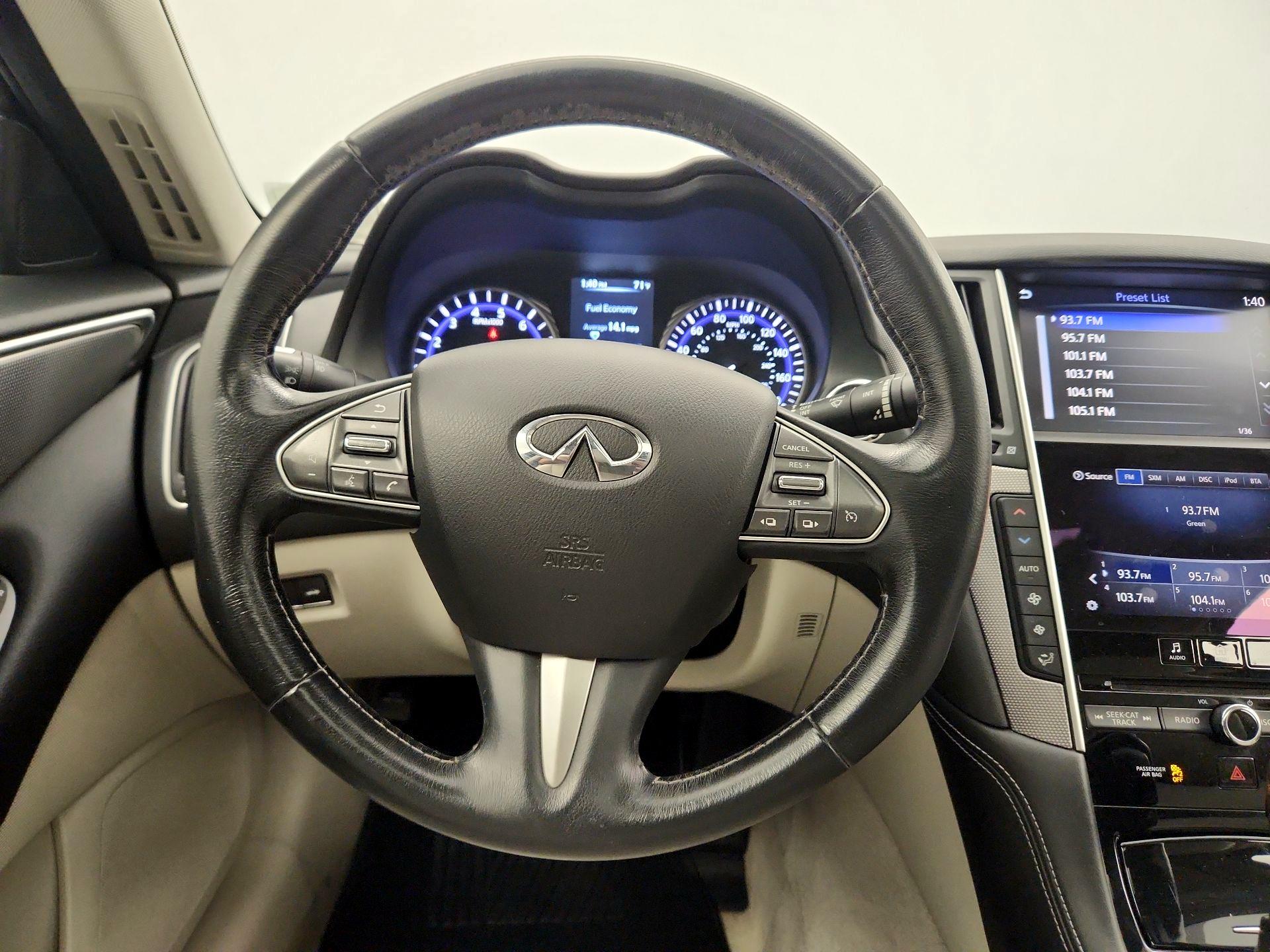 Thumbnail: 2016 INFINITI Q50 - 10