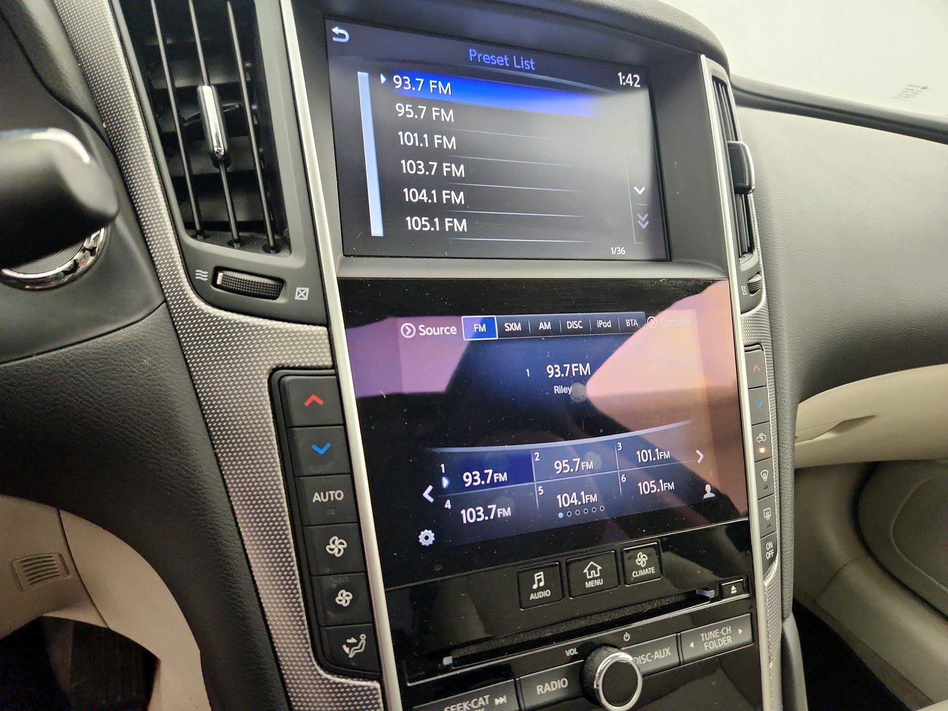Thumbnail: 2016 INFINITI Q50 - 15