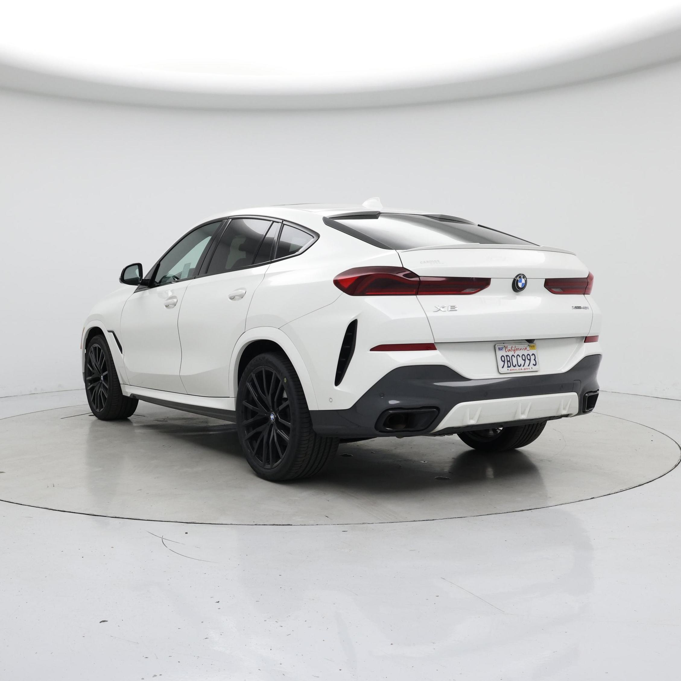 Thumbnail: 2022 BMW X6 - 2