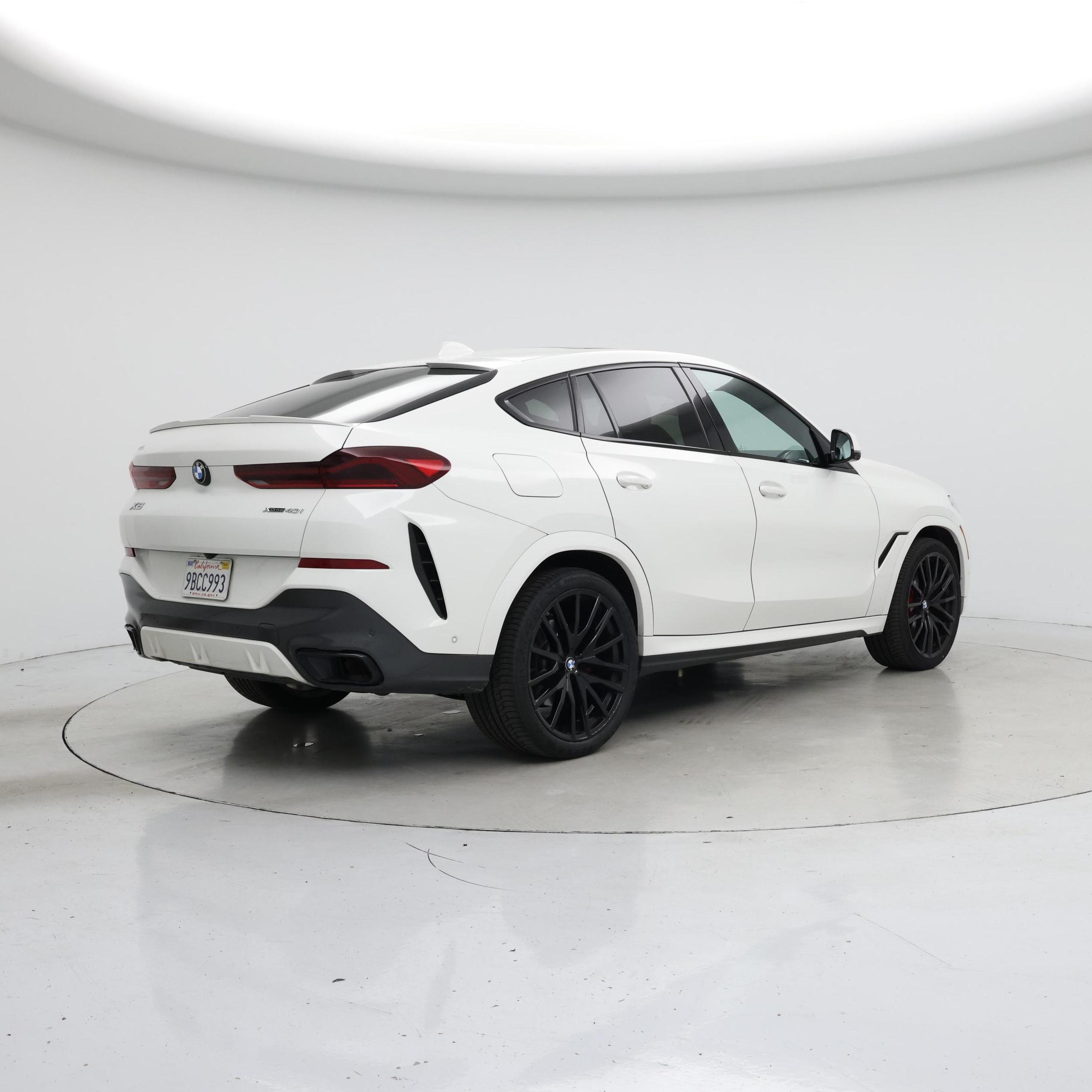 Thumbnail: 2022 BMW X6 - 8