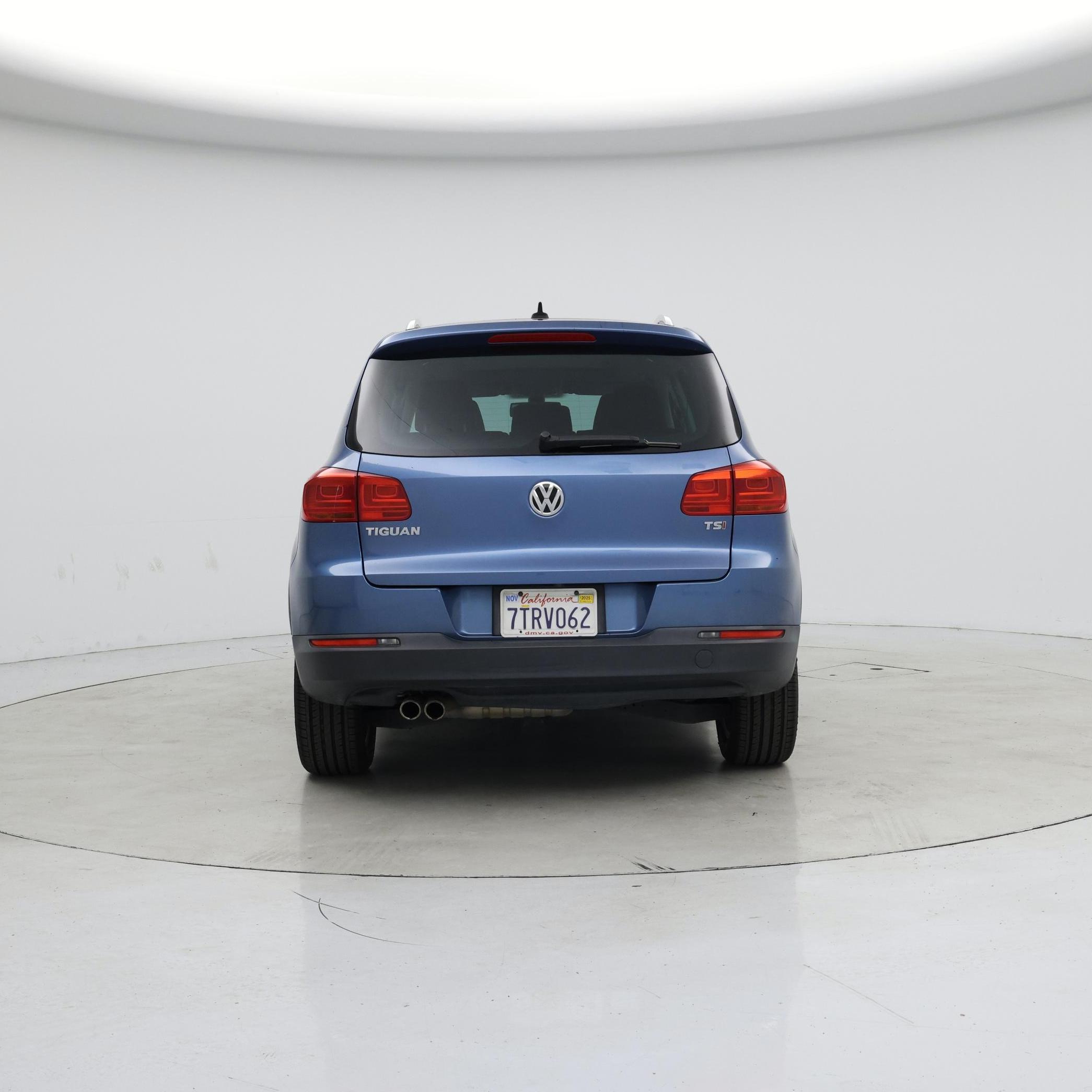 Thumbnail: 2017 Volkswagen Tiguan - 6