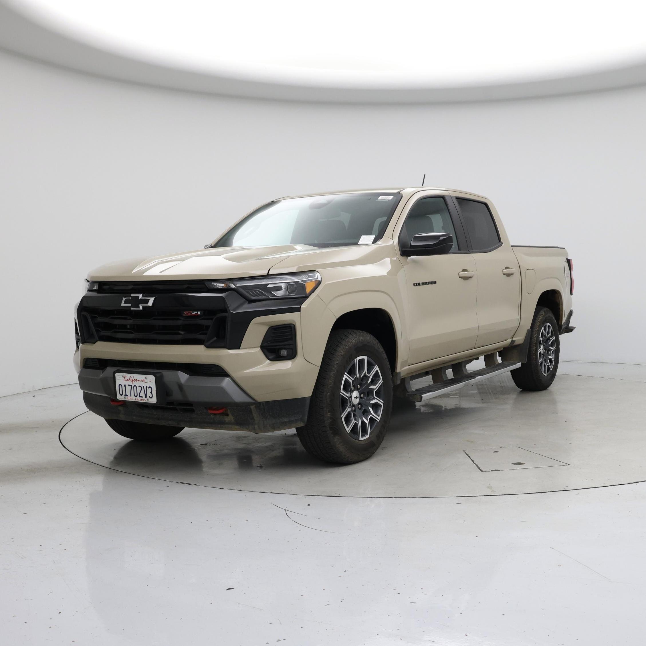 Thumbnail: 2023 Chevrolet Colorado - 4