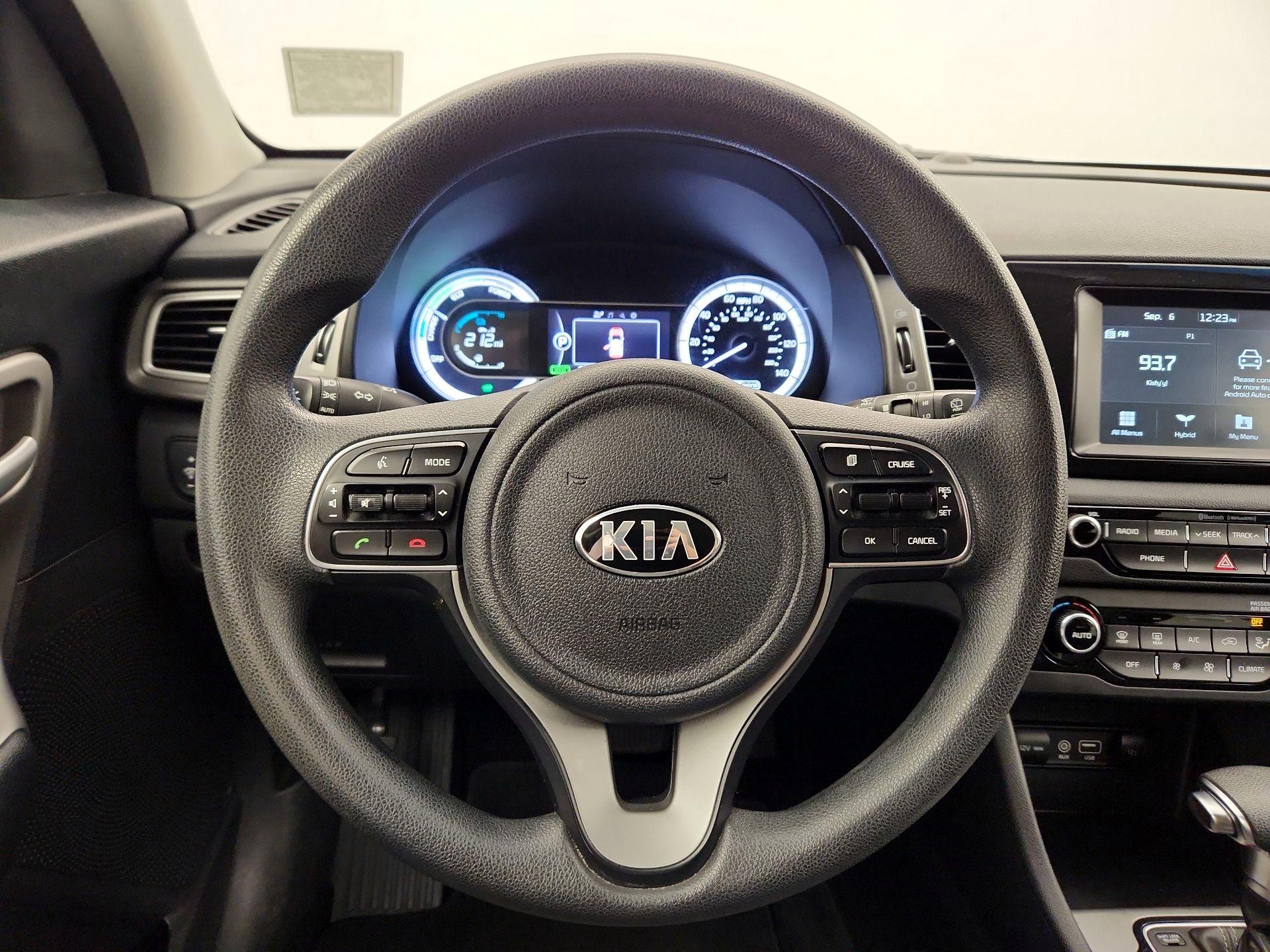 Thumbnail: 2019 Kia Niro - 10