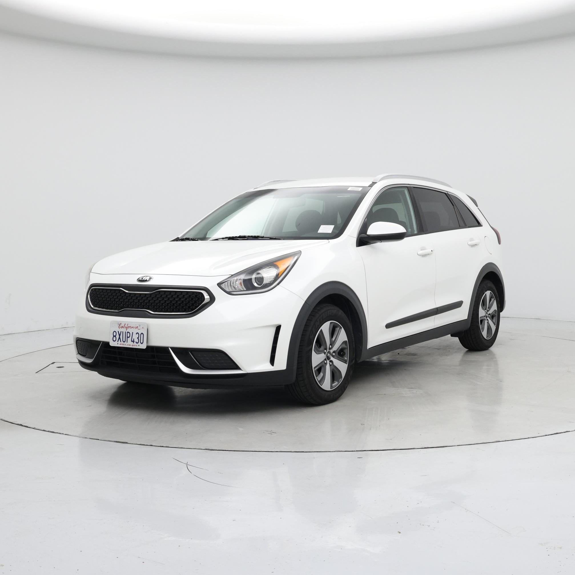 Thumbnail: 2019 Kia Niro - 4