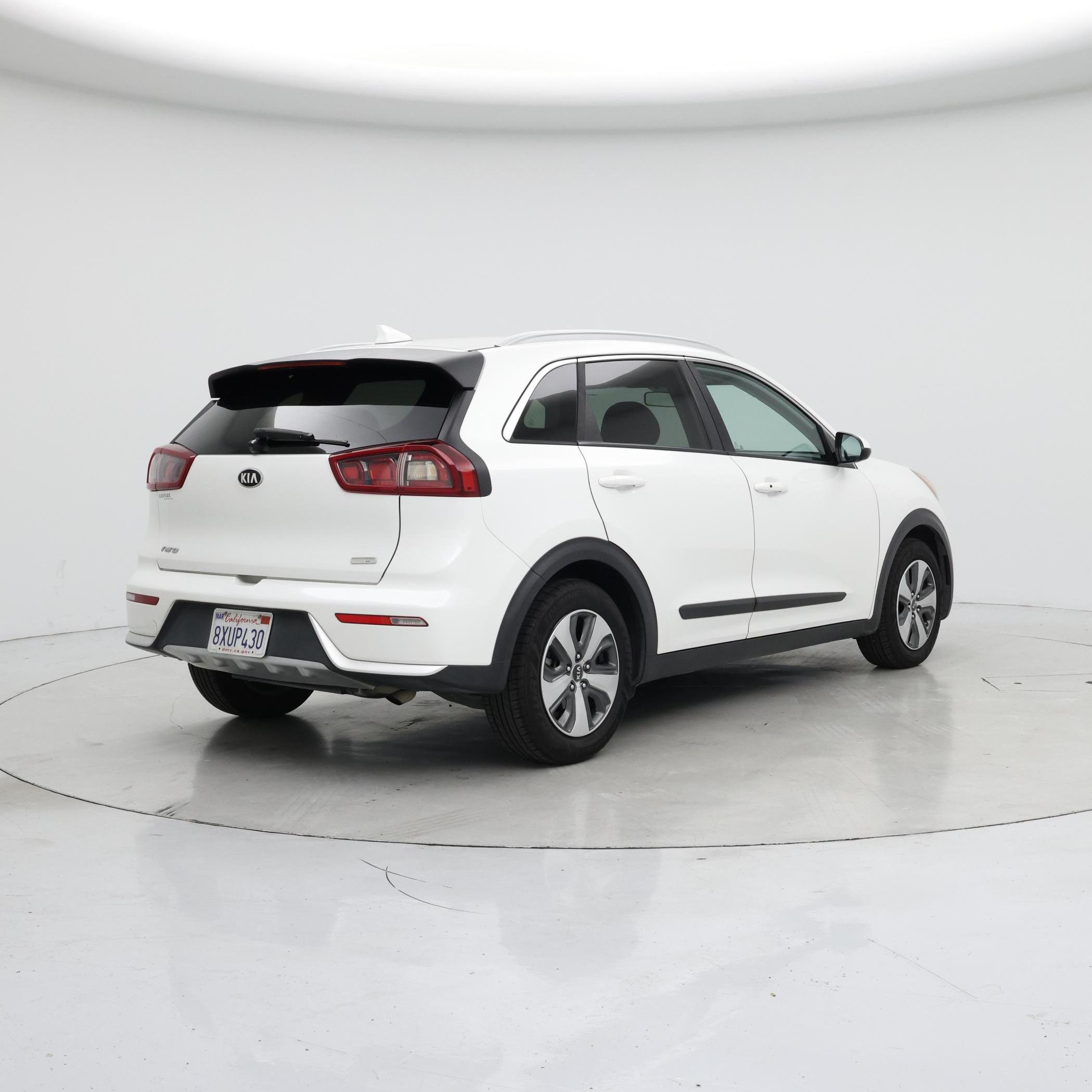 Thumbnail: 2019 Kia Niro - 8
