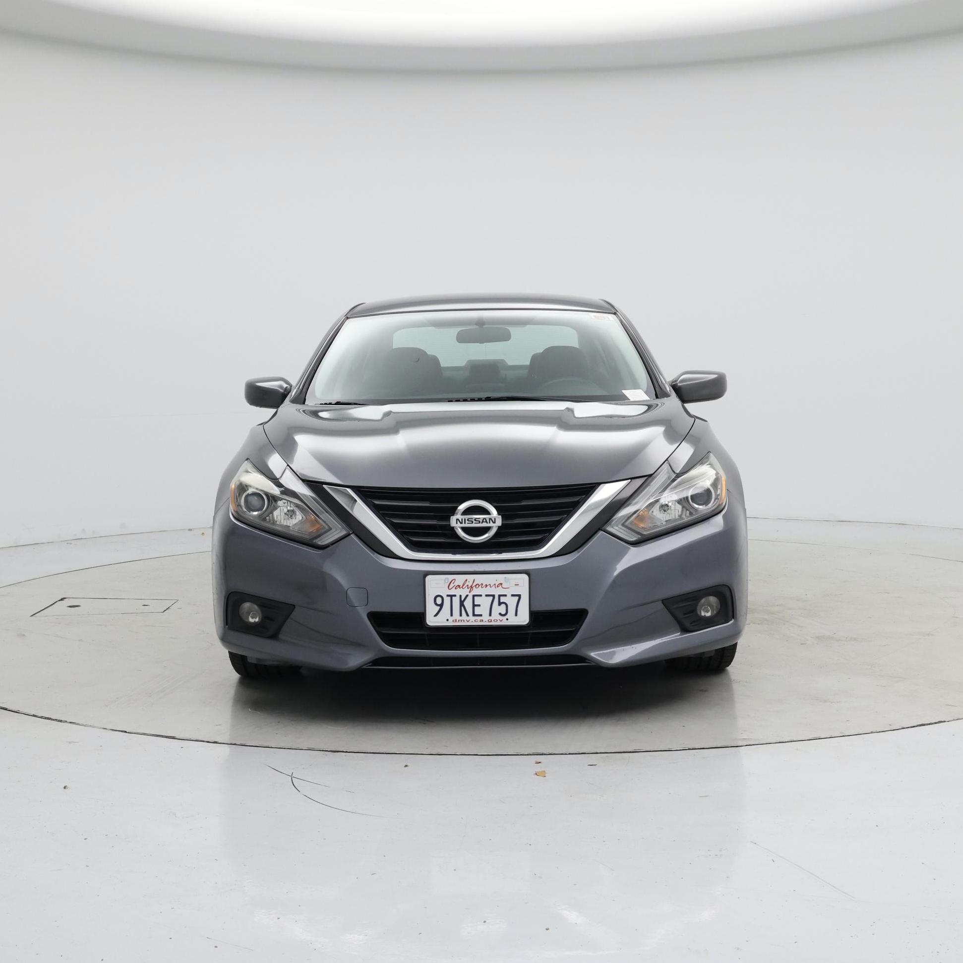 Thumbnail: 2018 Nissan Altima - 5