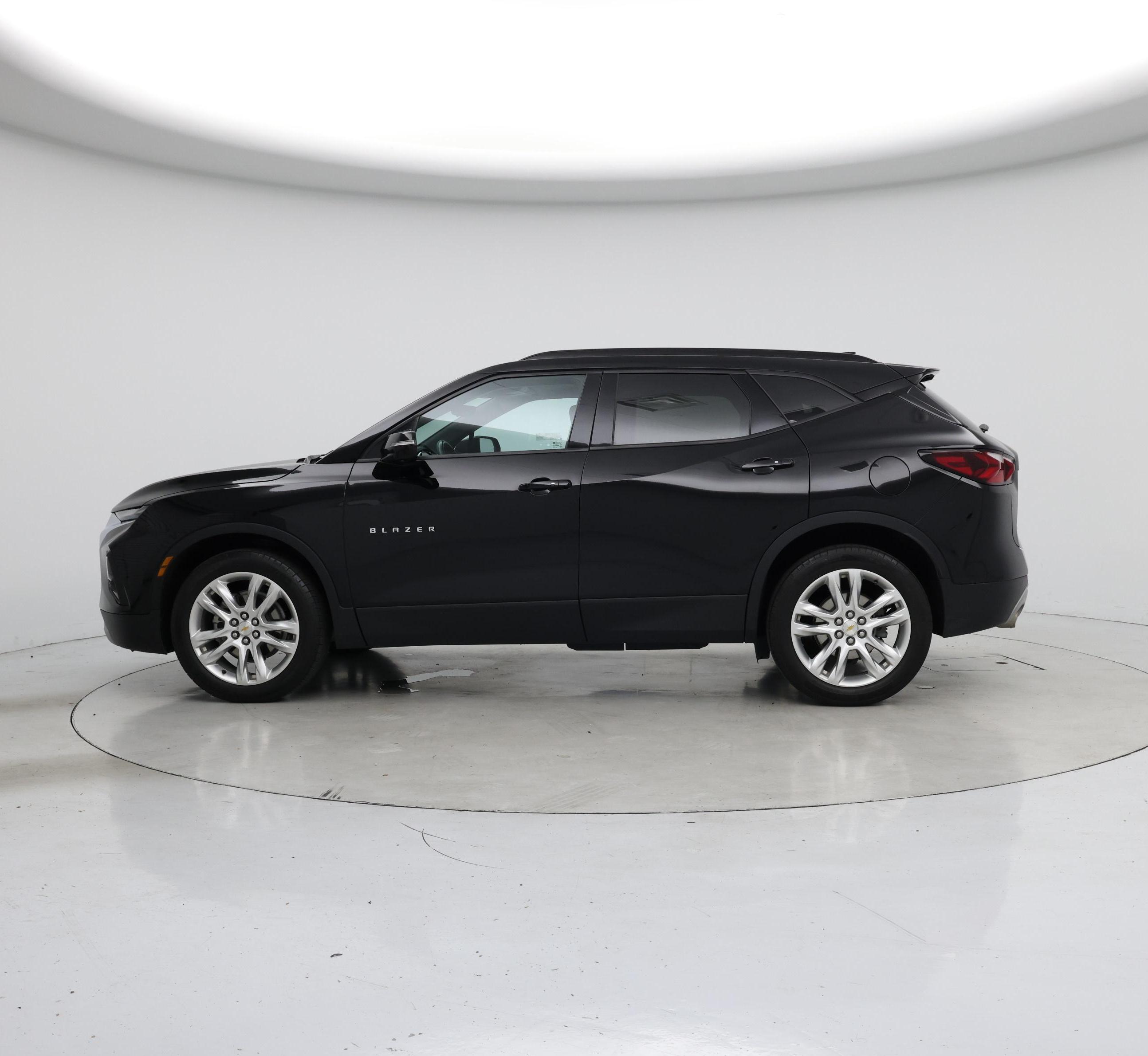 Thumbnail: 2022 Chevrolet Blazer - 3