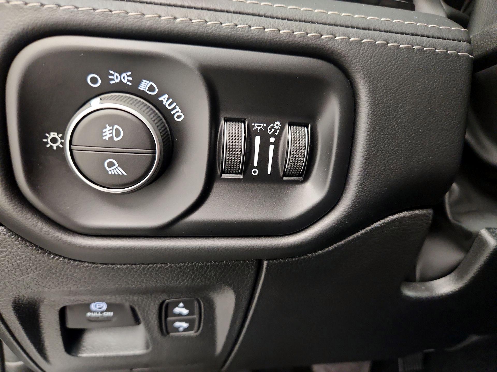 Thumbnail: 2023 RAM 1500 - 13