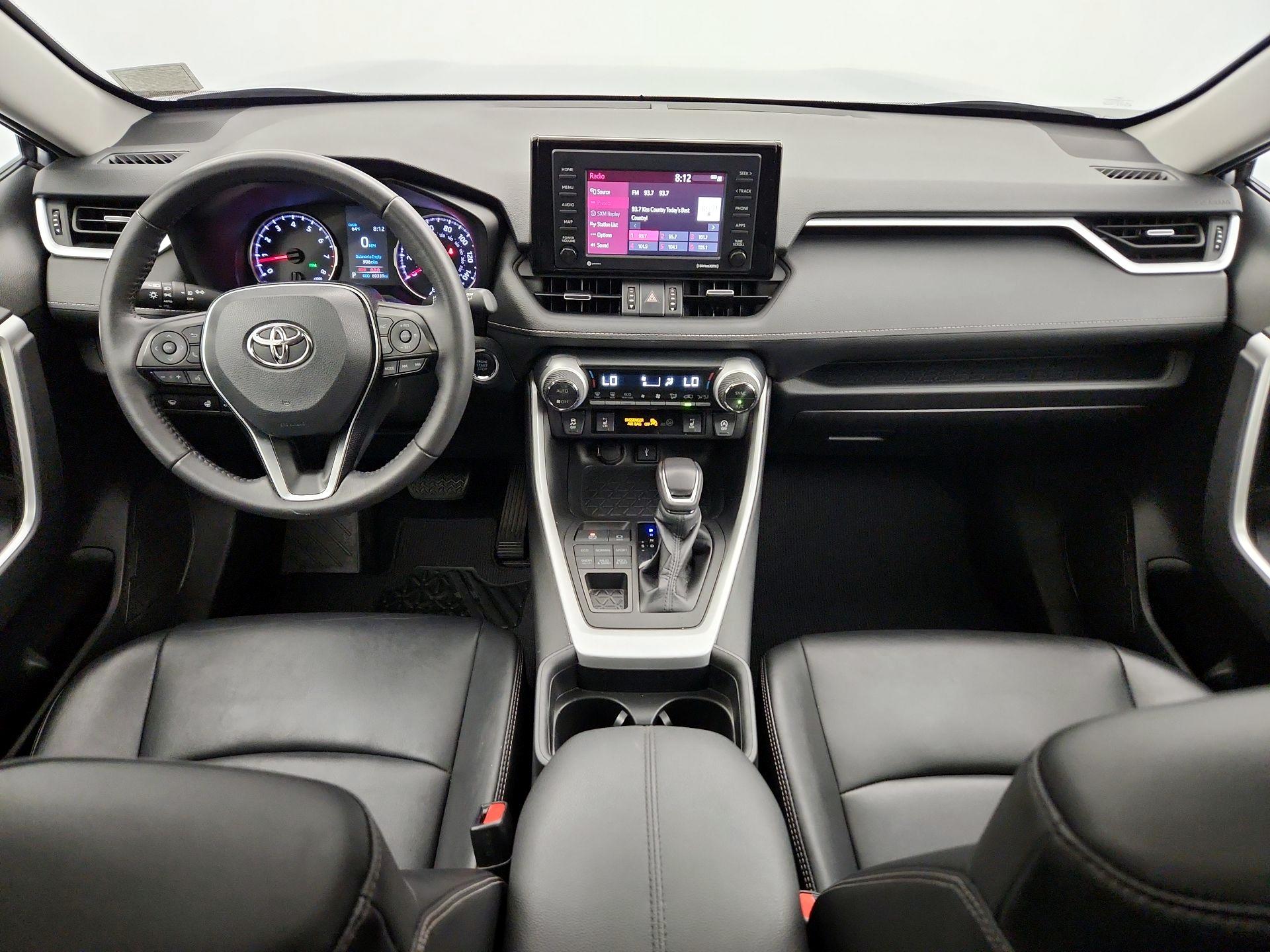 Thumbnail: 2021 Toyota RAV4 - 9