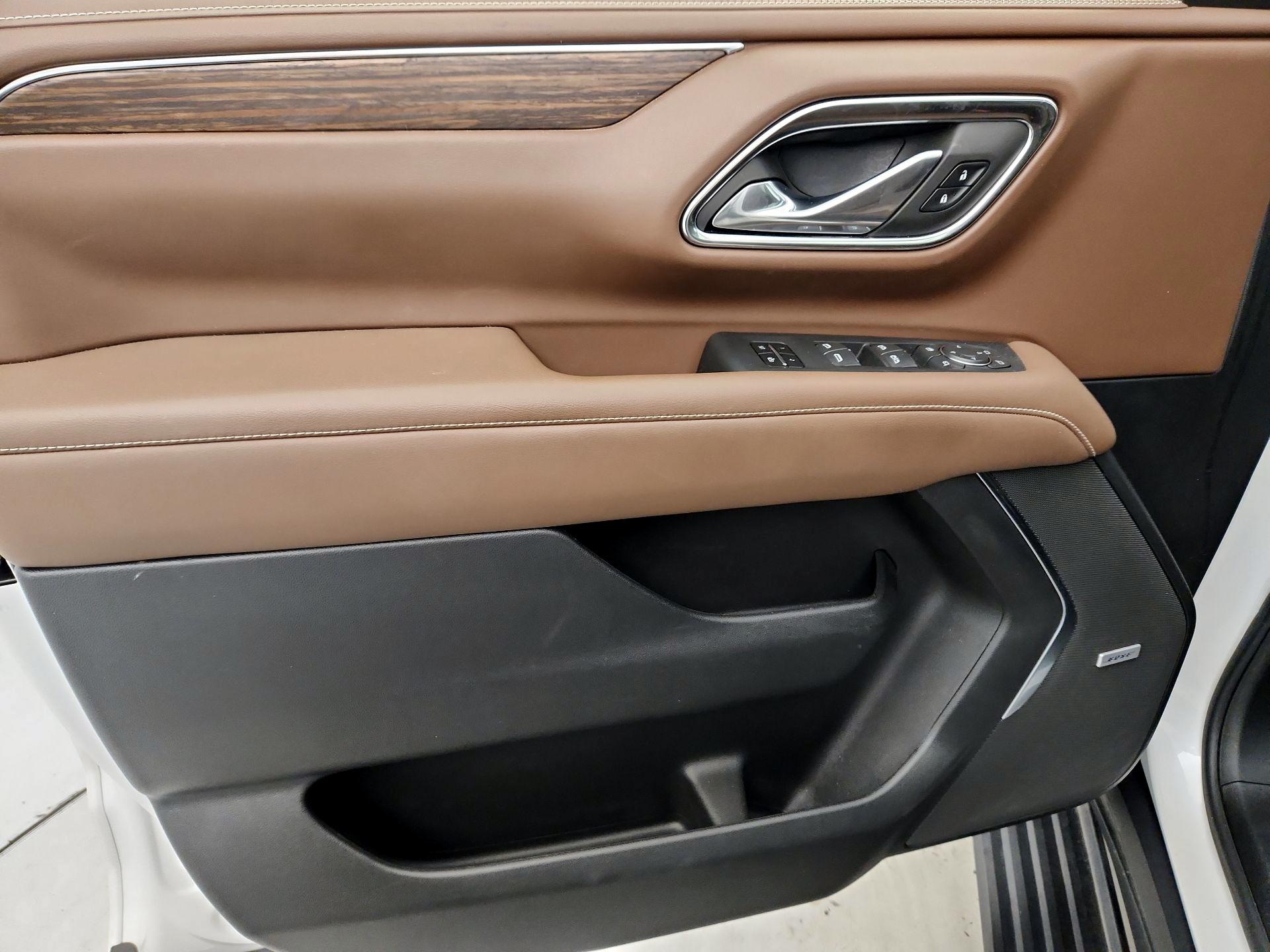 Thumbnail: 2024 Chevrolet Suburban - 12
