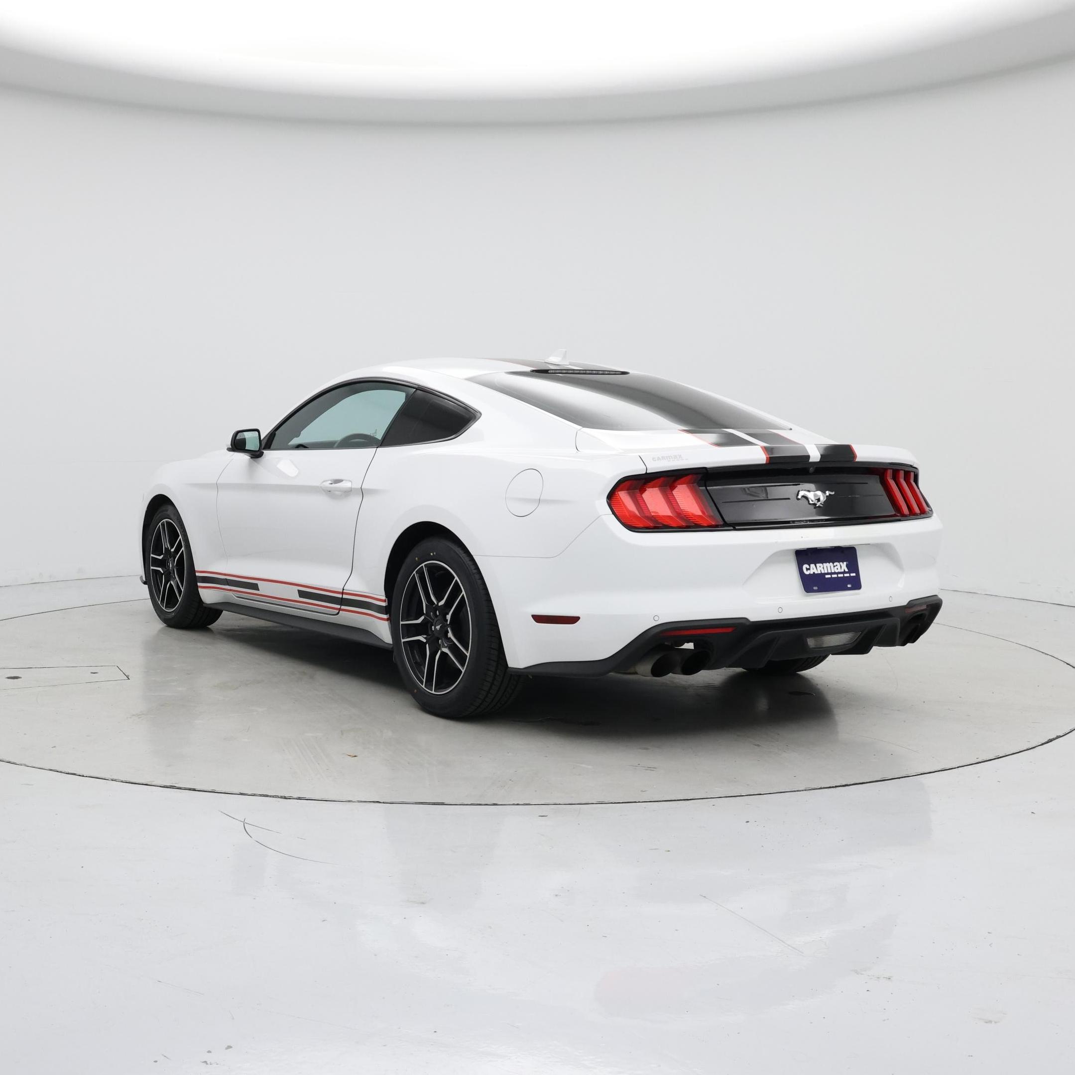 Thumbnail: 2022 Ford Mustang - 2