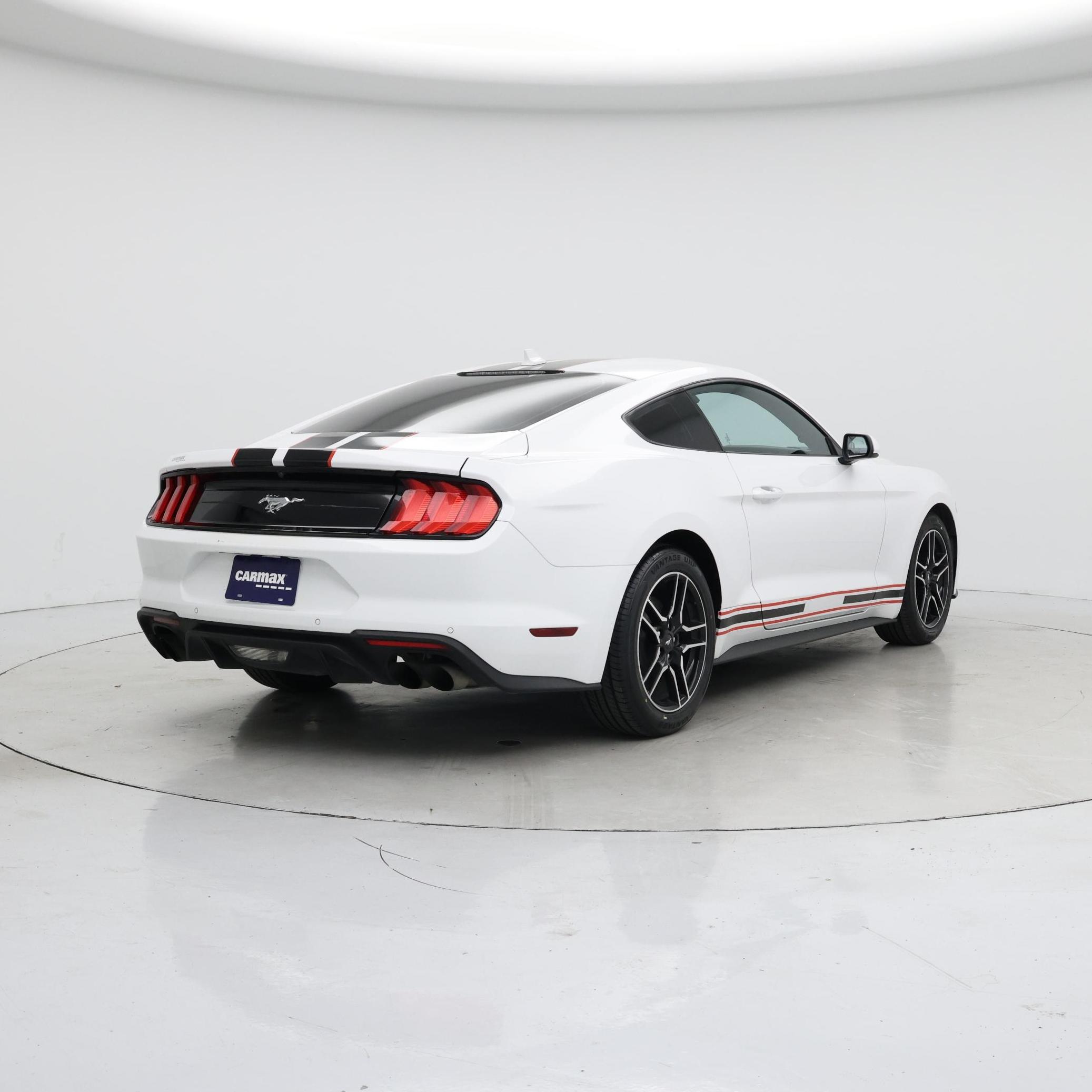 Thumbnail: 2022 Ford Mustang - 8