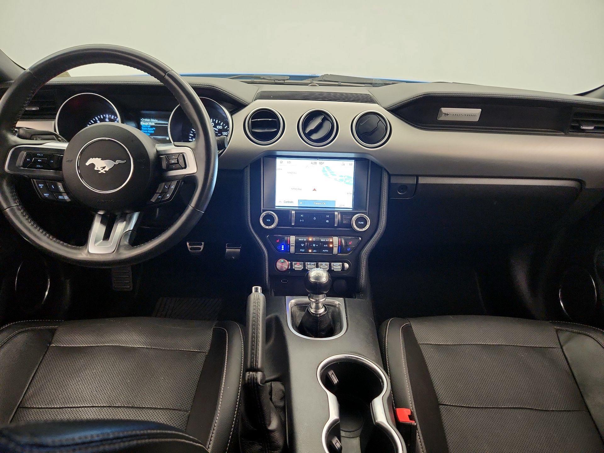 Thumbnail: 2022 Ford Mustang - 9