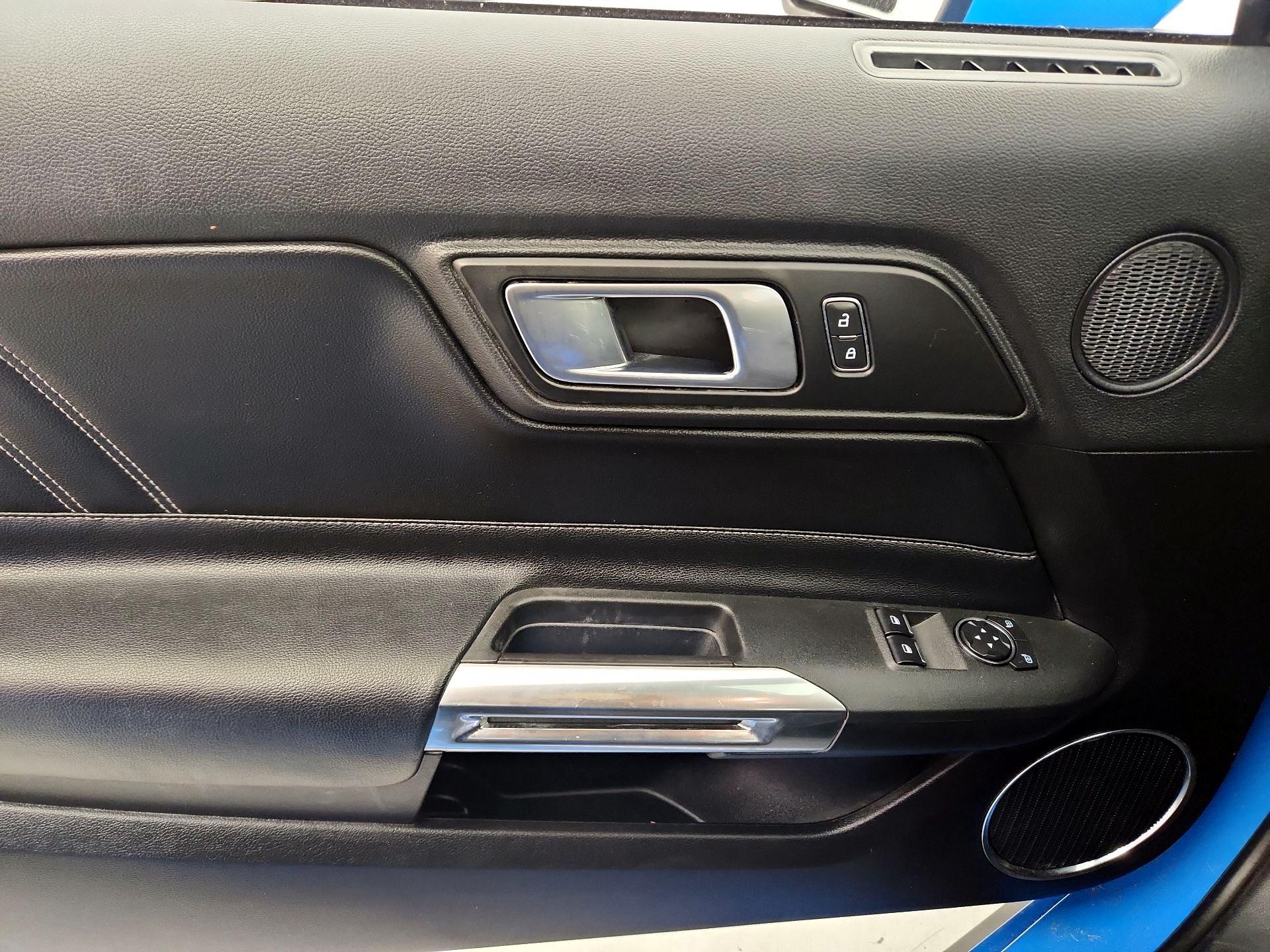 Thumbnail: 2022 Ford Mustang - 12