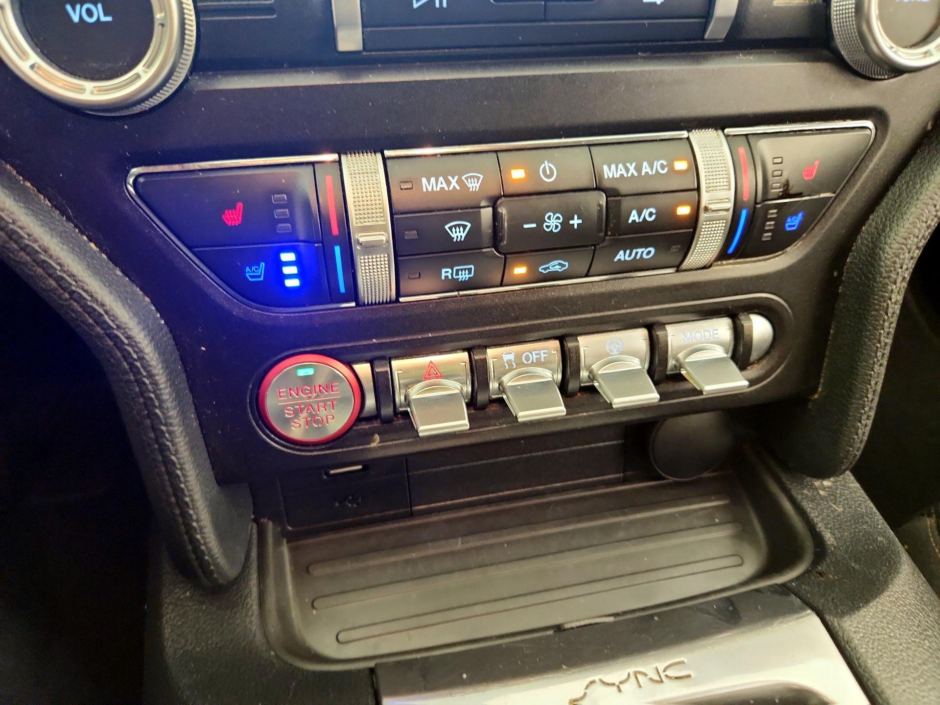 Thumbnail: 2022 Ford Mustang - 17