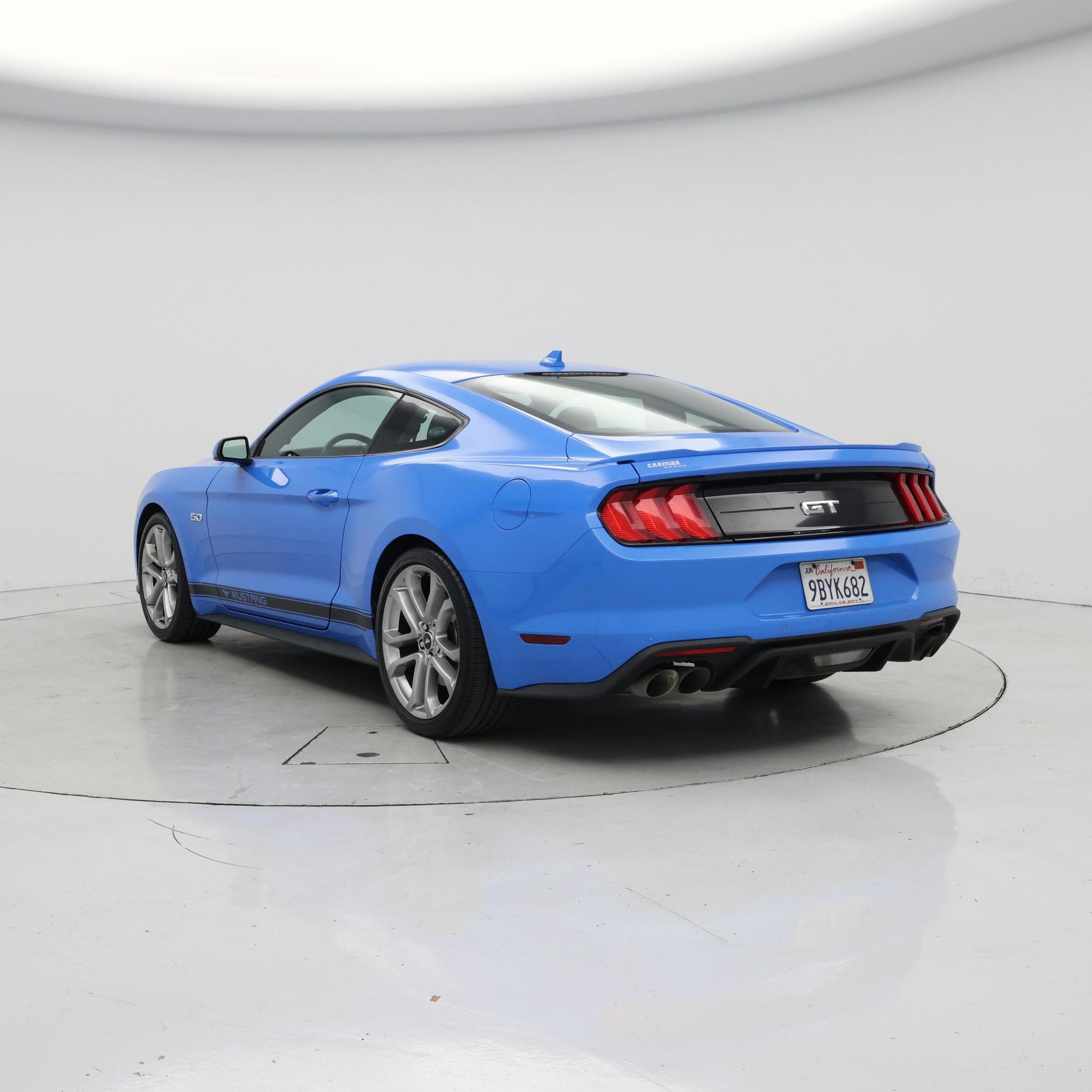 Thumbnail: 2022 Ford Mustang - 2