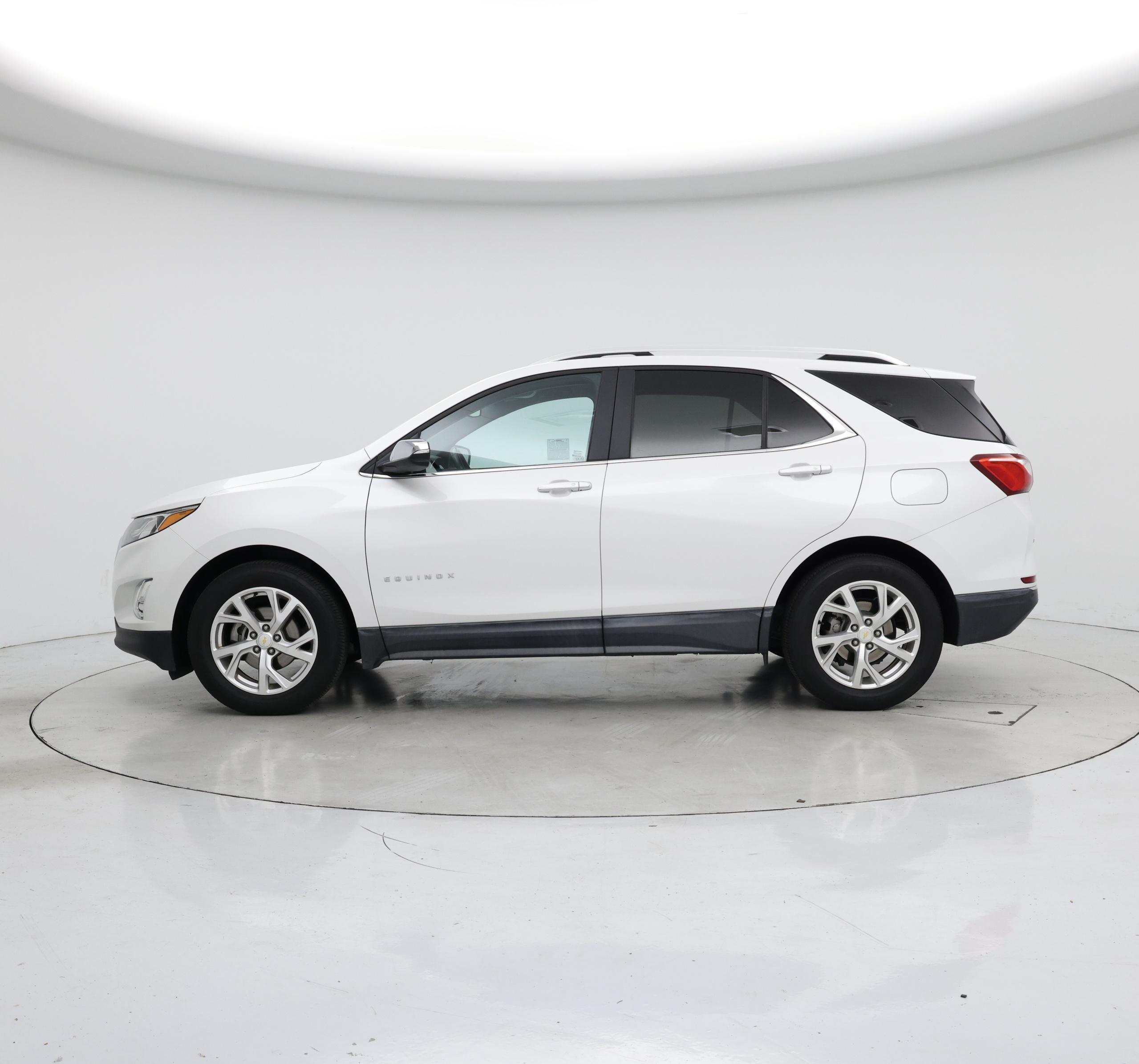 Thumbnail: 2018 Chevrolet Equinox - 3