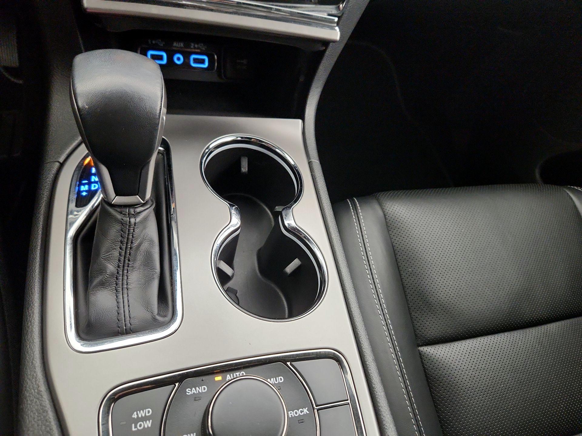 Thumbnail: 2021 Jeep Grand Cherokee - 18