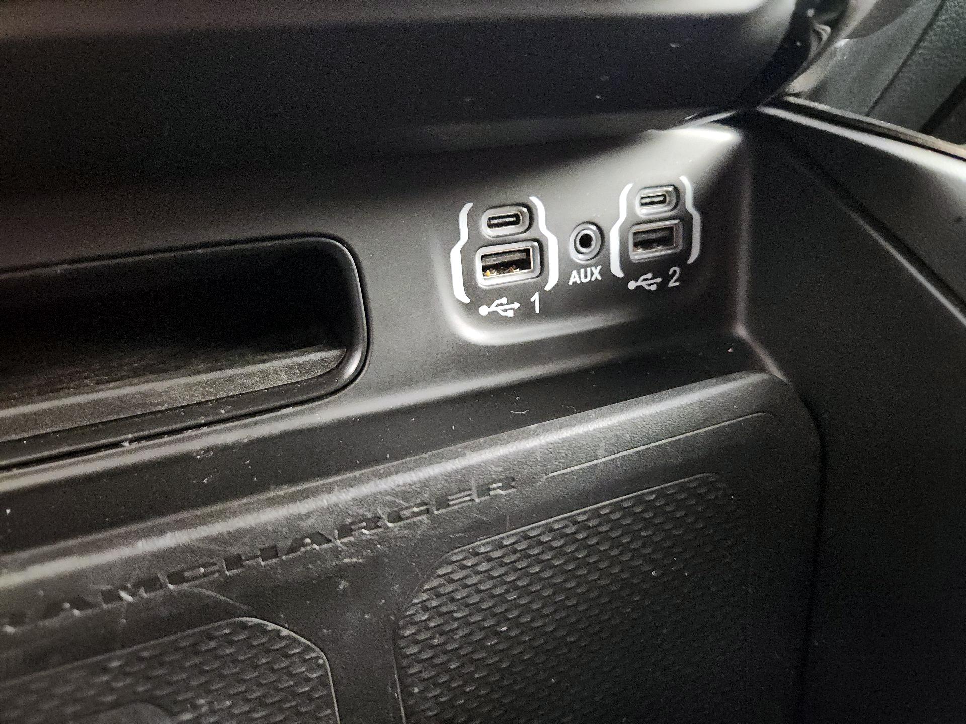 Thumbnail: 2021 RAM 1500 - 19