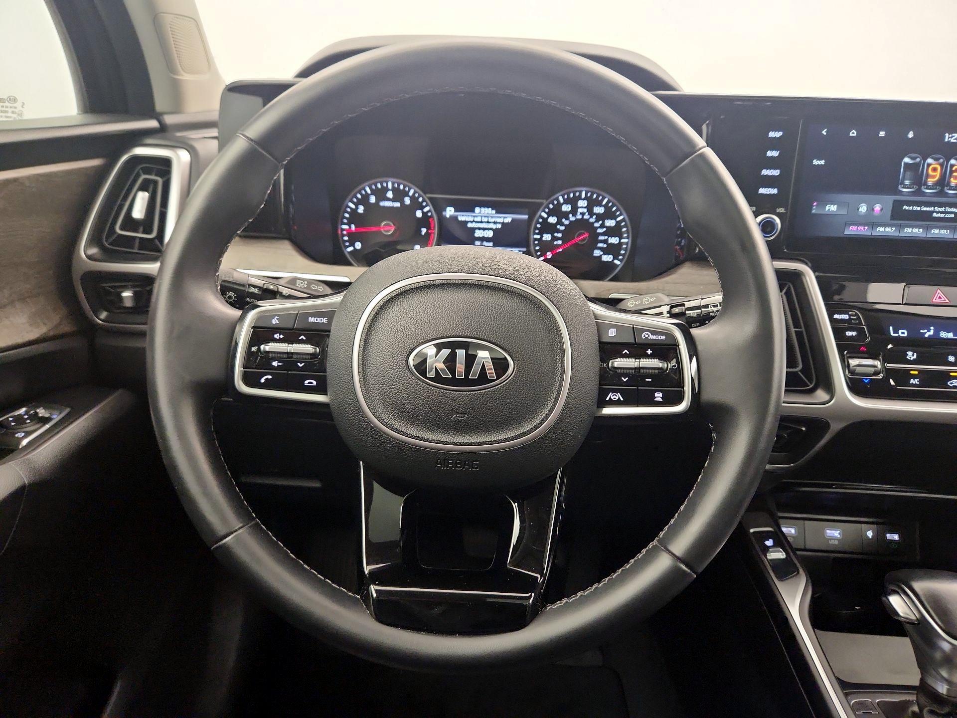 Thumbnail: 2021 Kia Sorento - 10