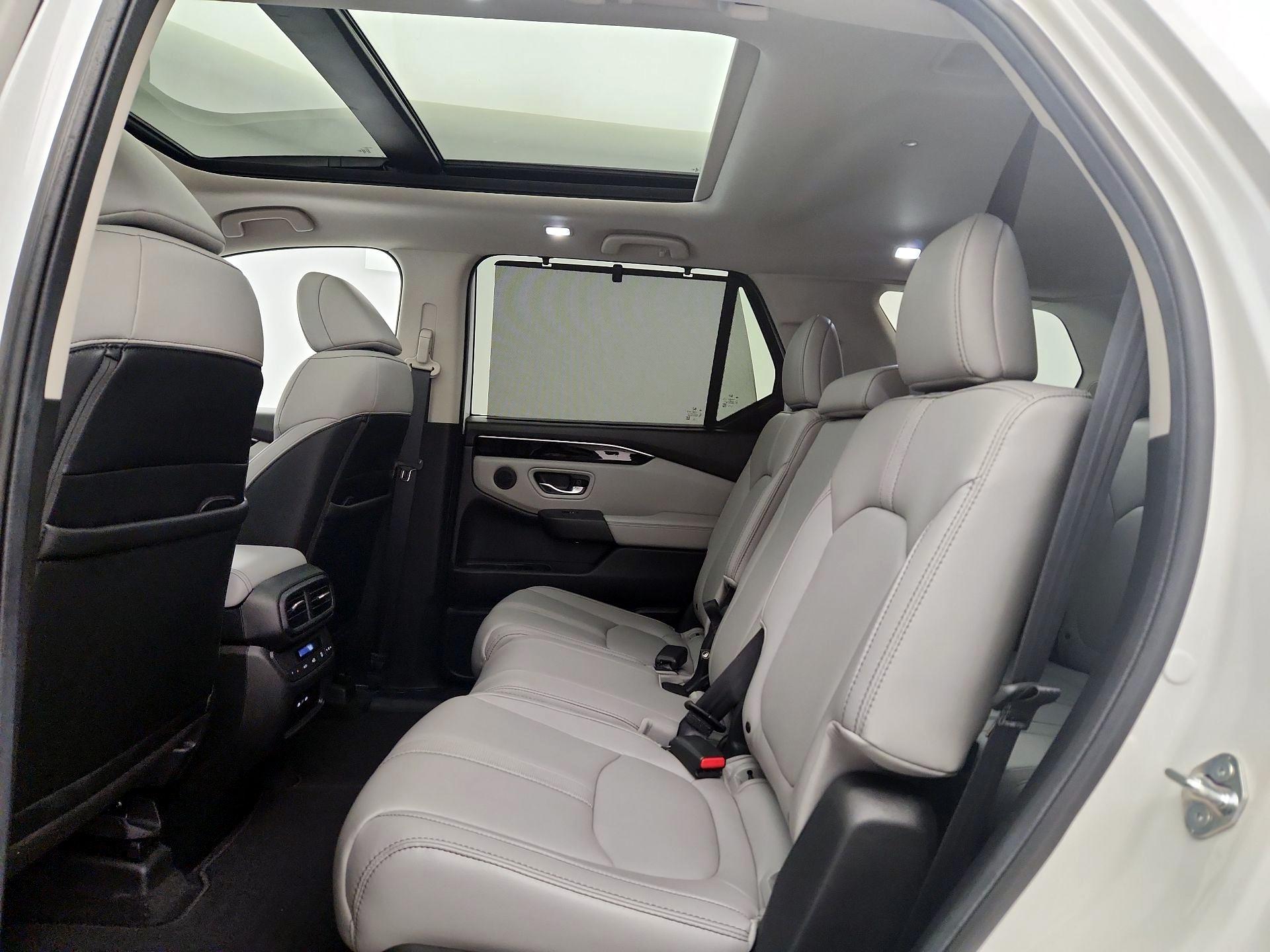 Thumbnail: 2024 Honda Pilot - 20