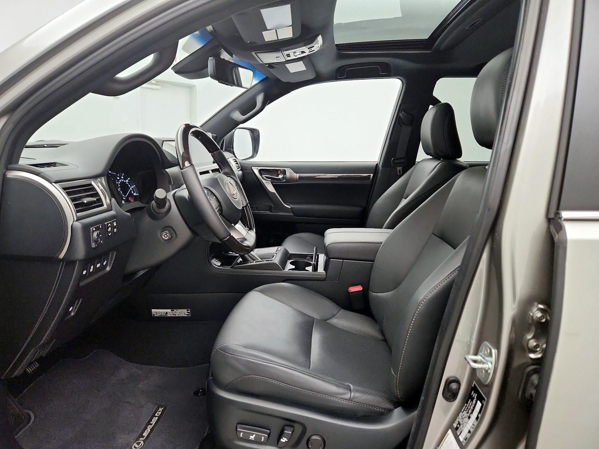 Thumbnail: 2023 Lexus GX - 11