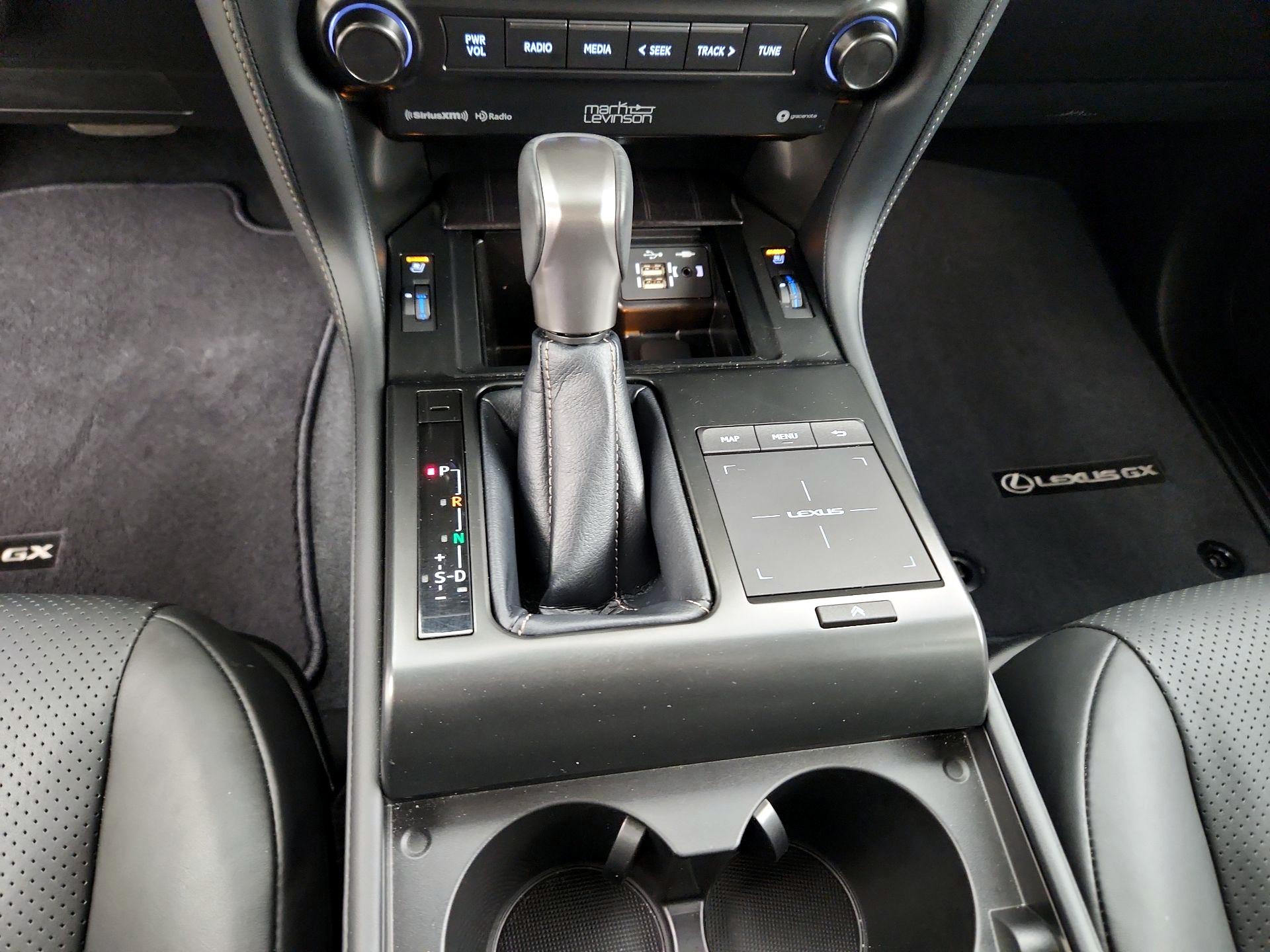 Thumbnail: 2023 Lexus GX - 18