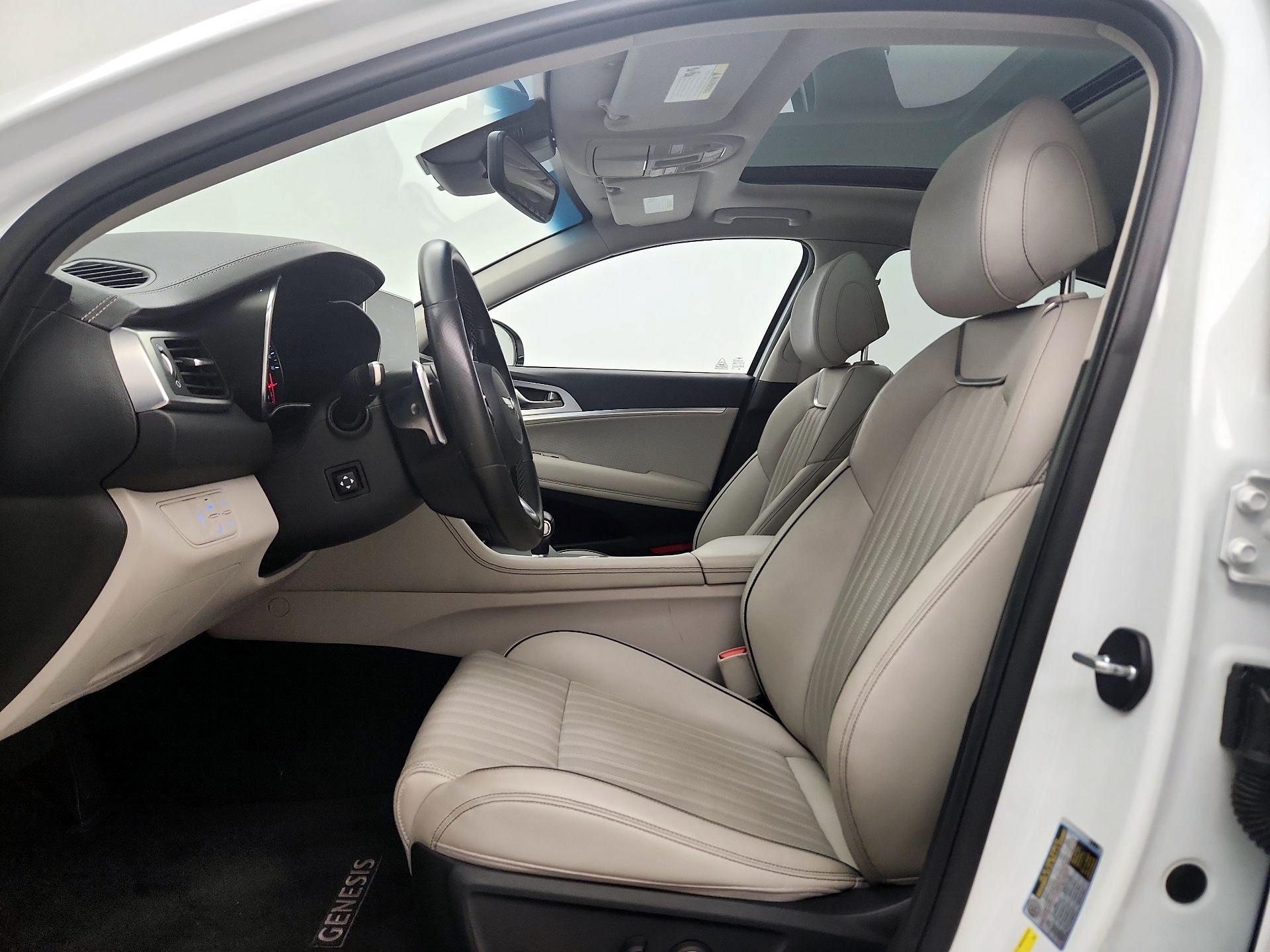 Thumbnail: 2021 Genesis G70 - 11