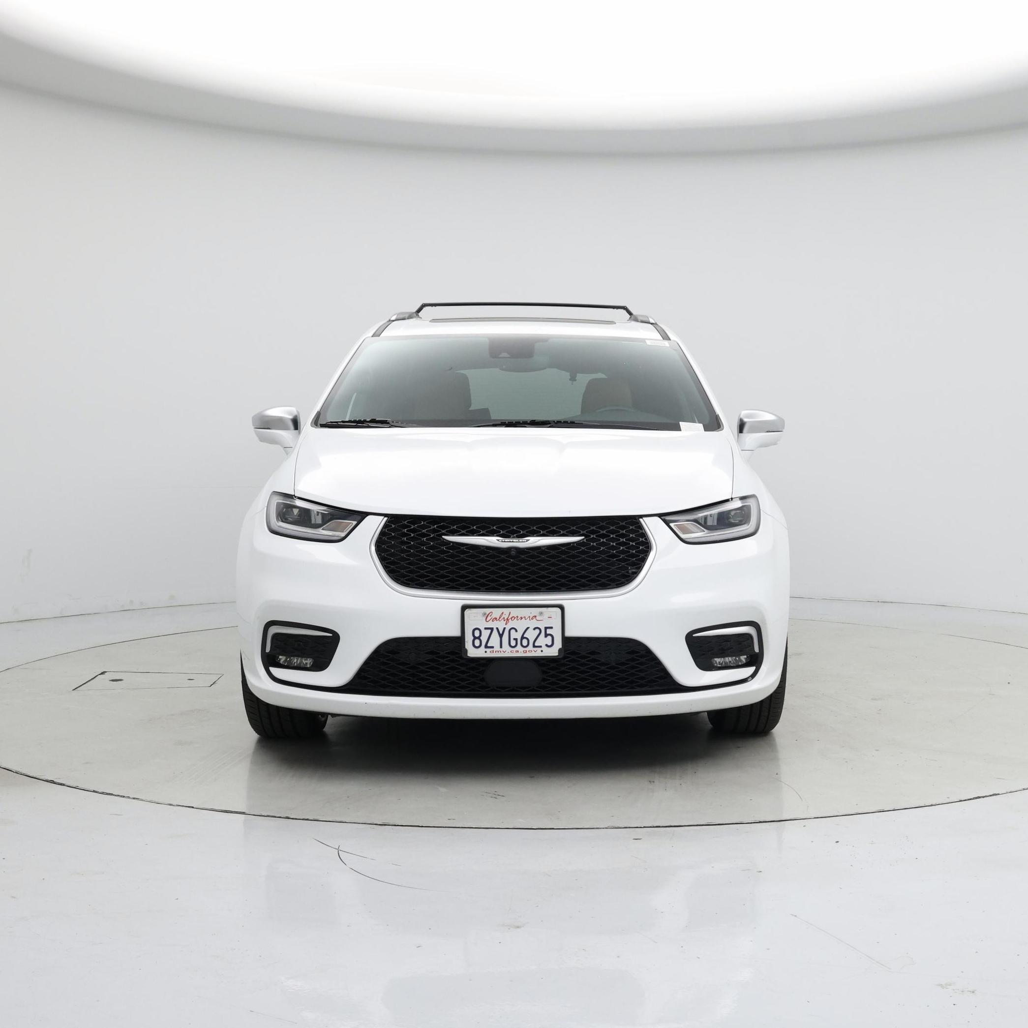 Thumbnail: 2021 Chrysler Pacifica - 5