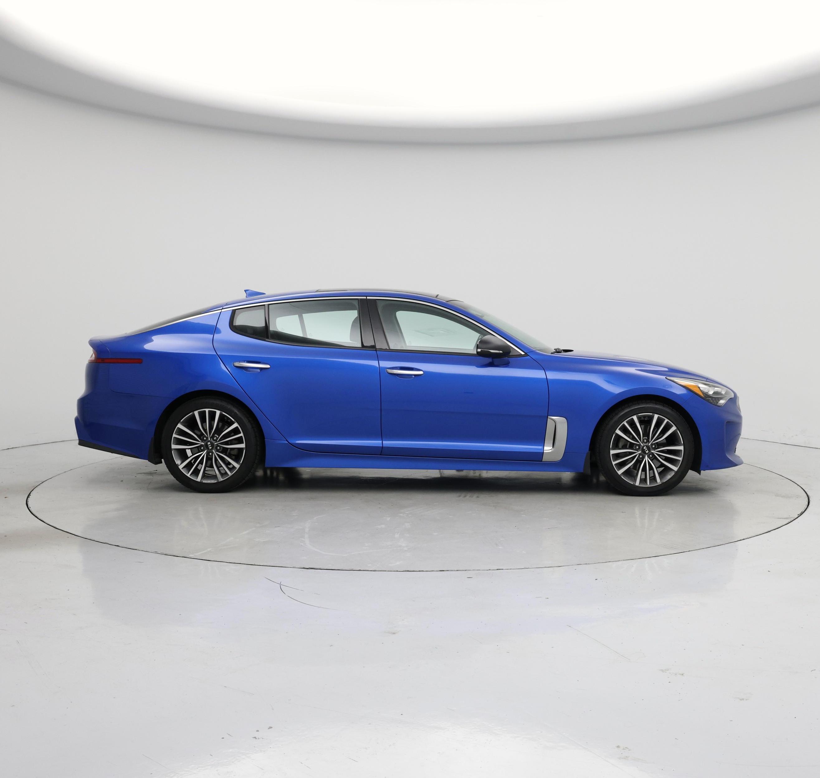 Thumbnail: 2018 Kia Stinger - 7