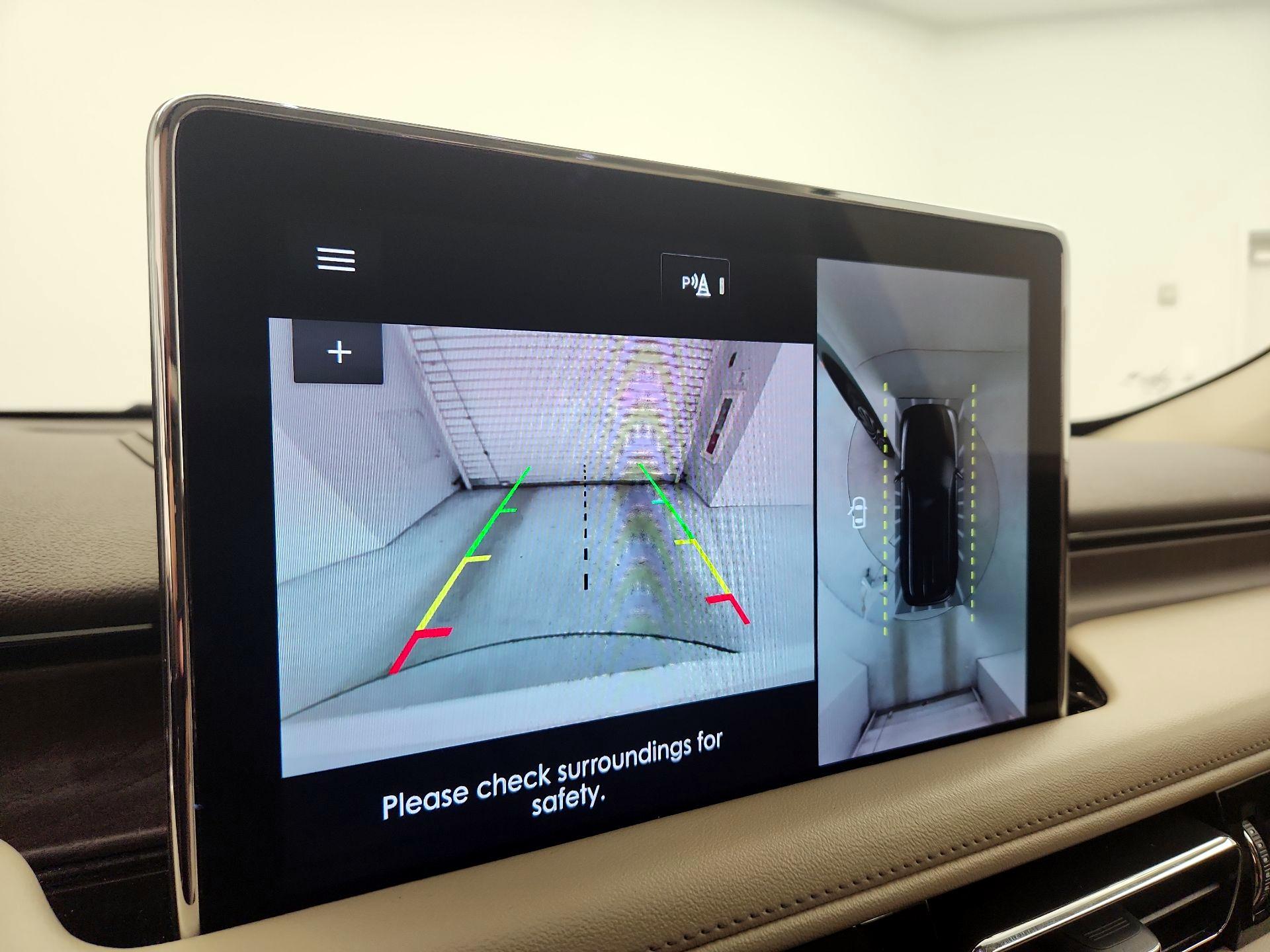 Thumbnail: 2023 Lincoln Aviator - 15