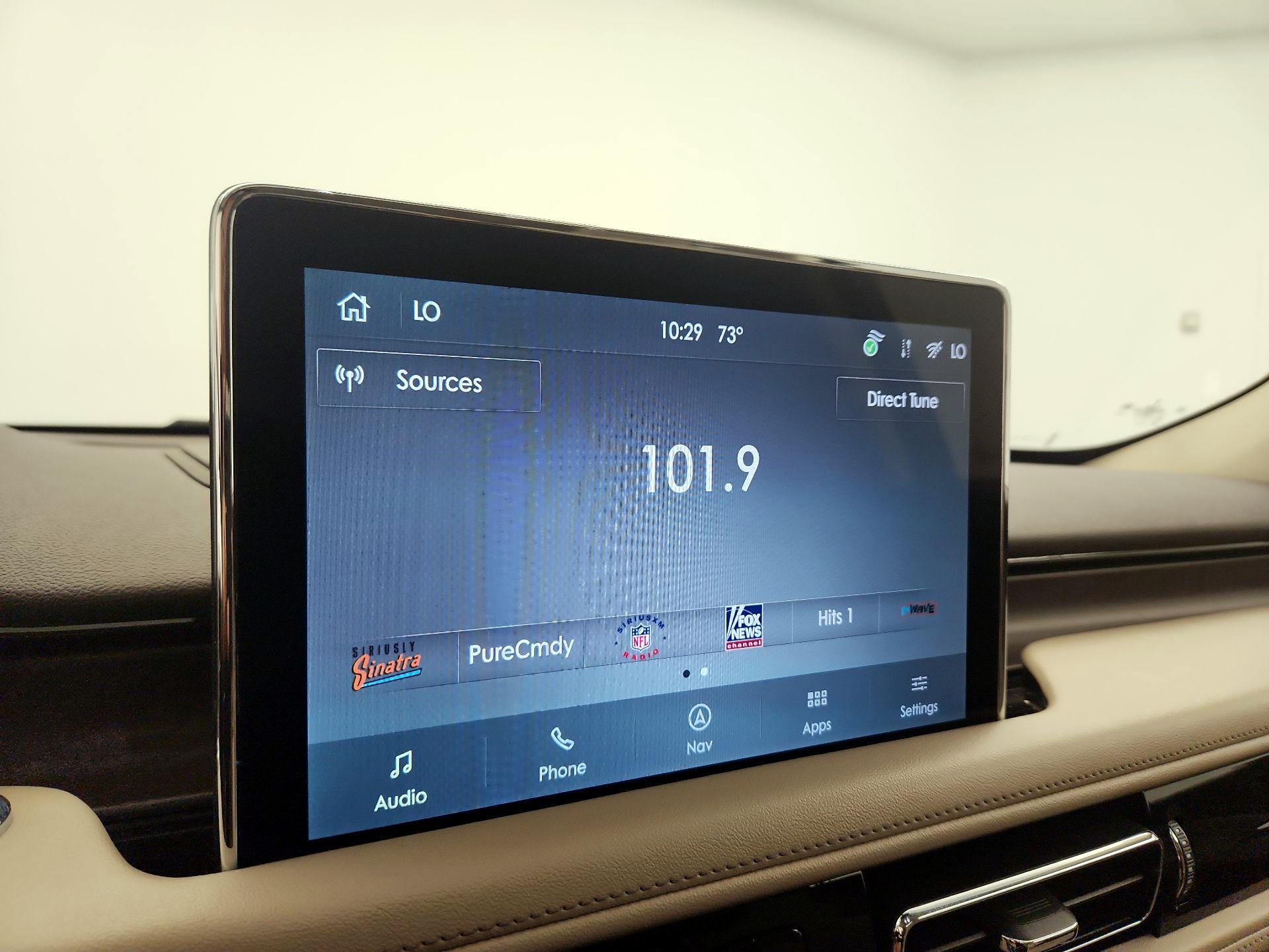 Thumbnail: 2023 Lincoln Aviator - 16