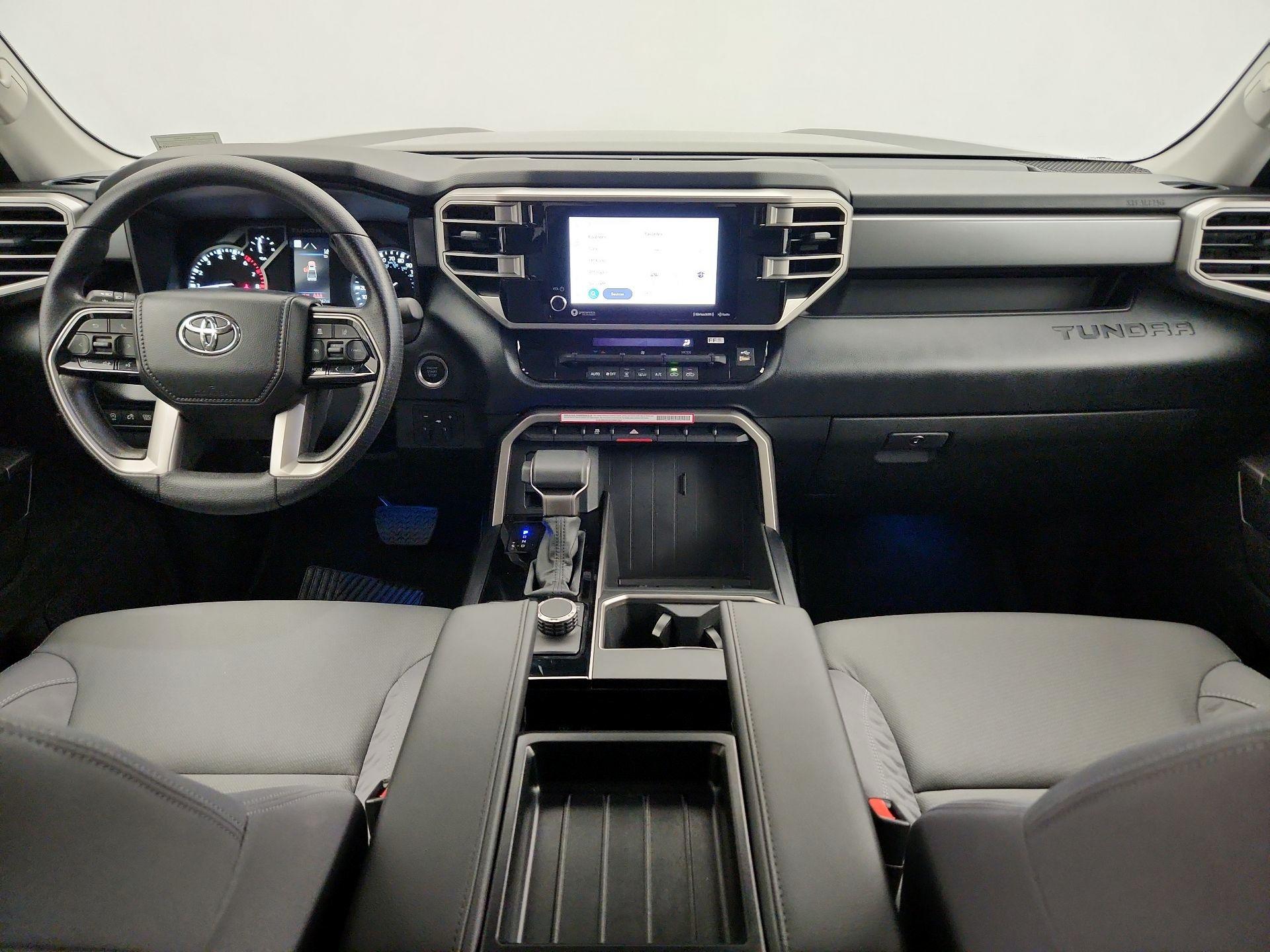 Thumbnail: 2024 Toyota Tundra - 9