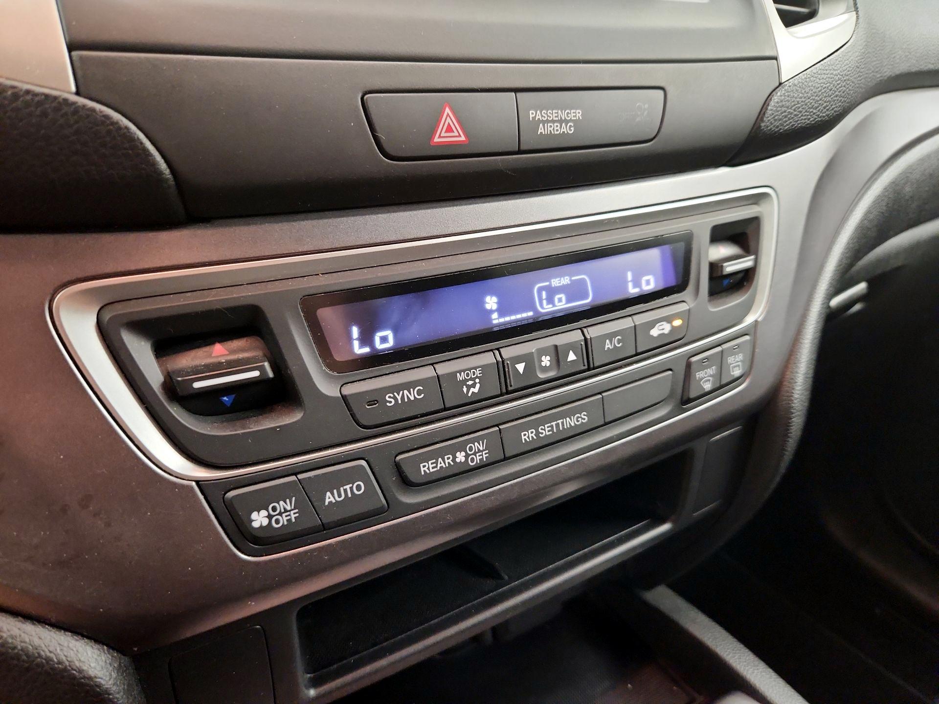 Thumbnail: 2019 Honda Ridgeline - 16