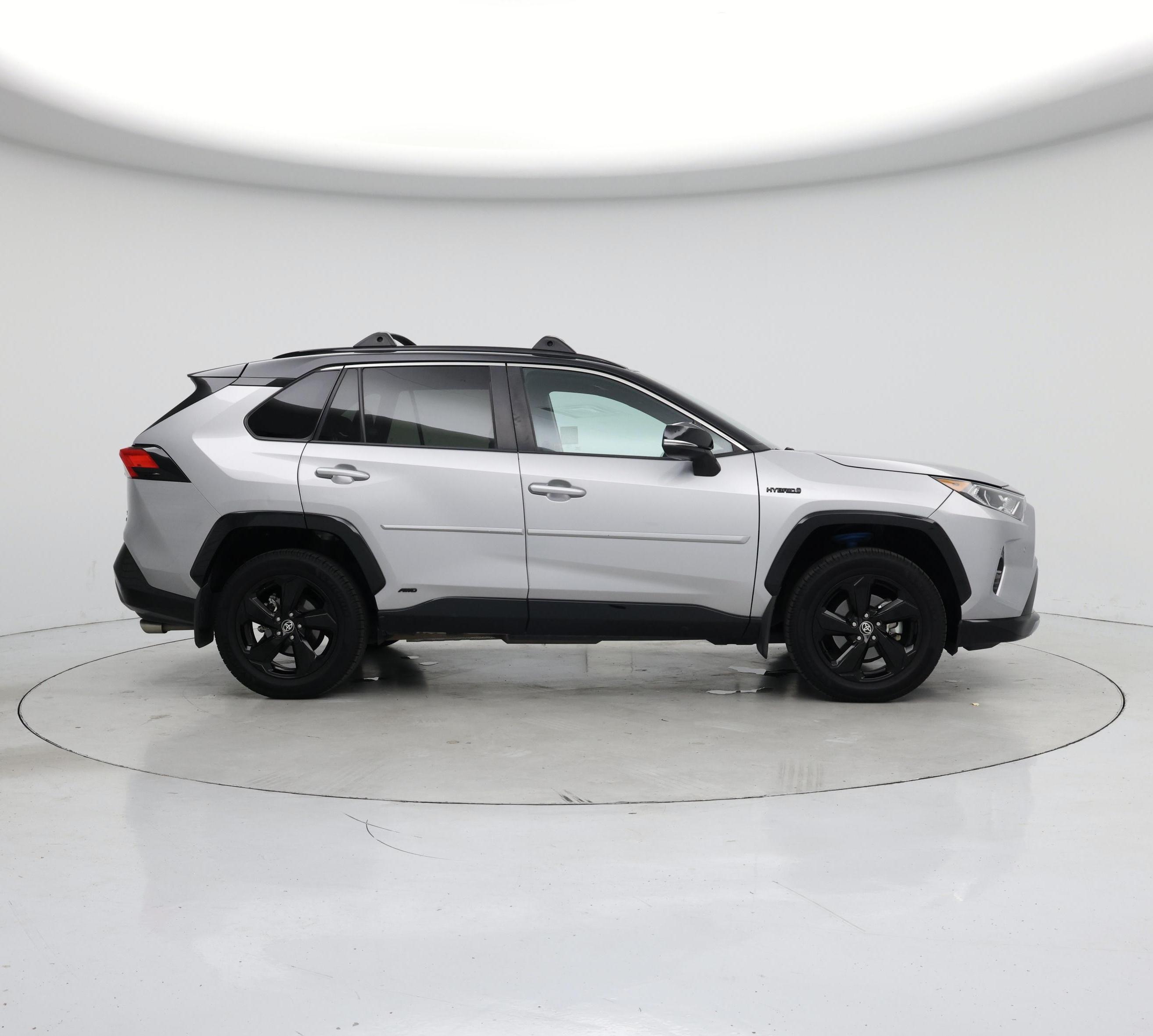 Thumbnail: 2021 Toyota RAV4 - 7