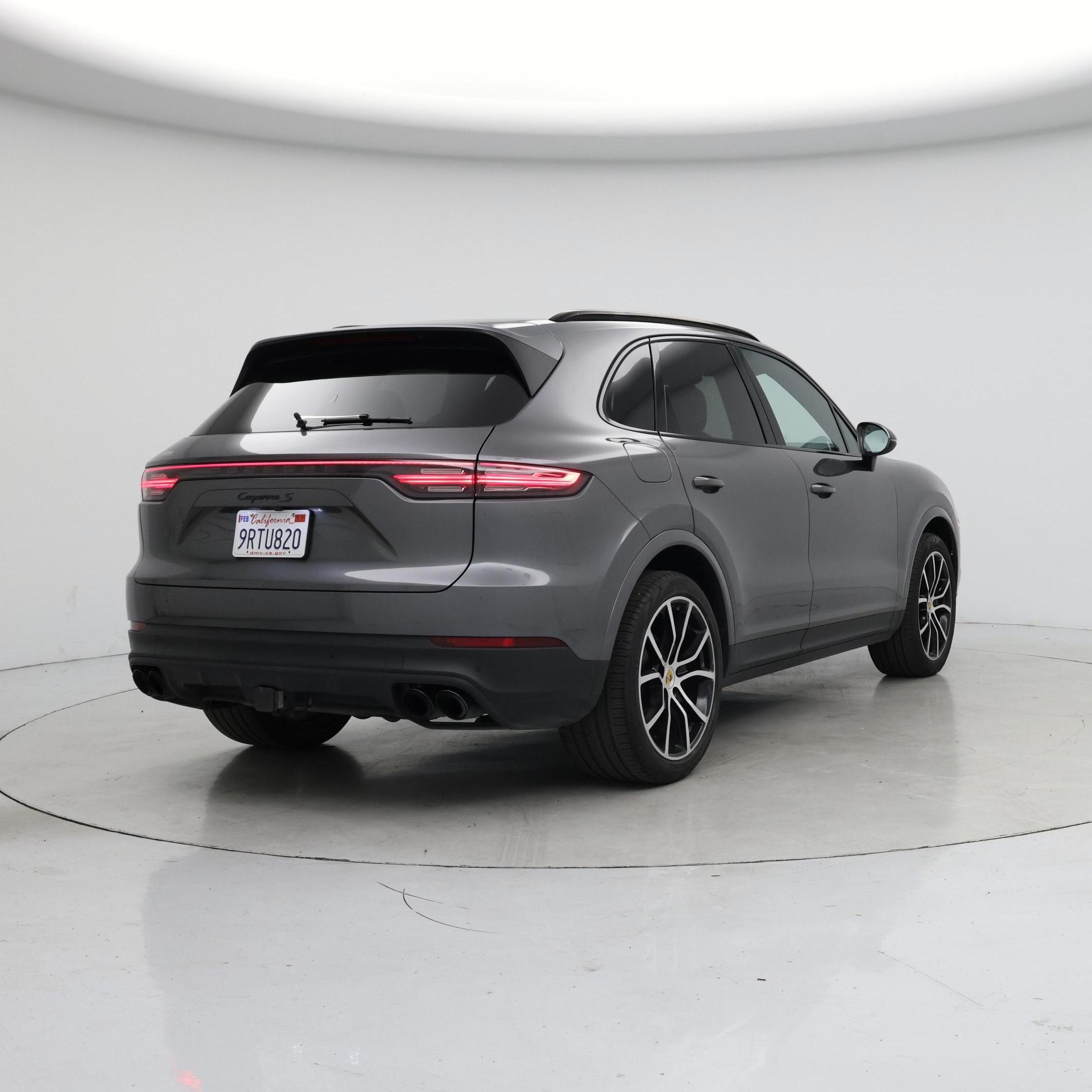 Thumbnail: 2021 Porsche Cayenne - 8
