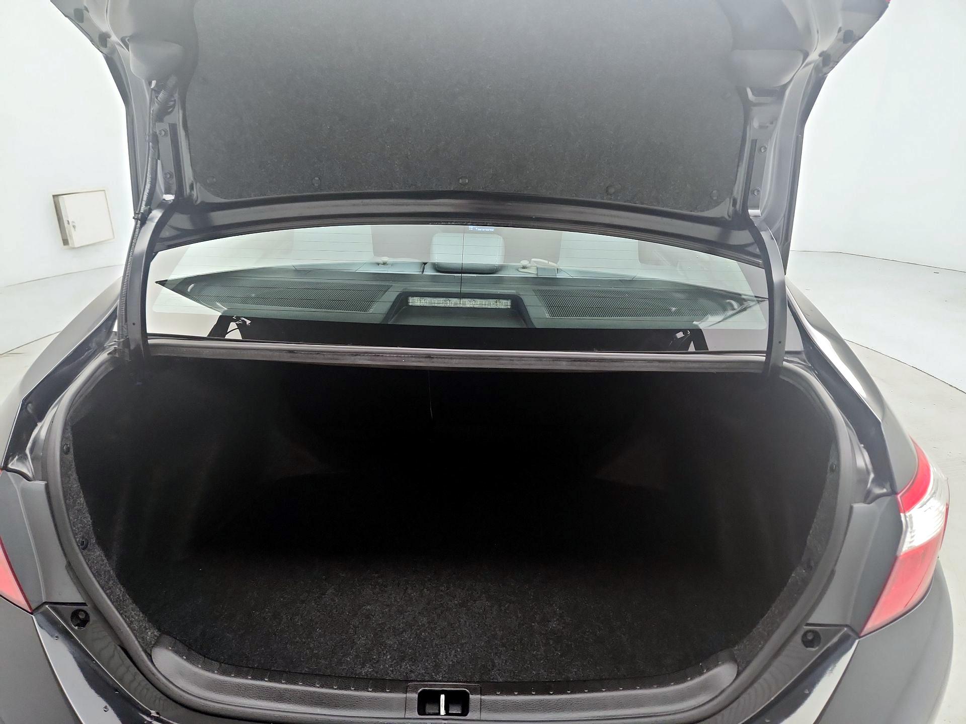 Thumbnail: 2015 Toyota Corolla - 20