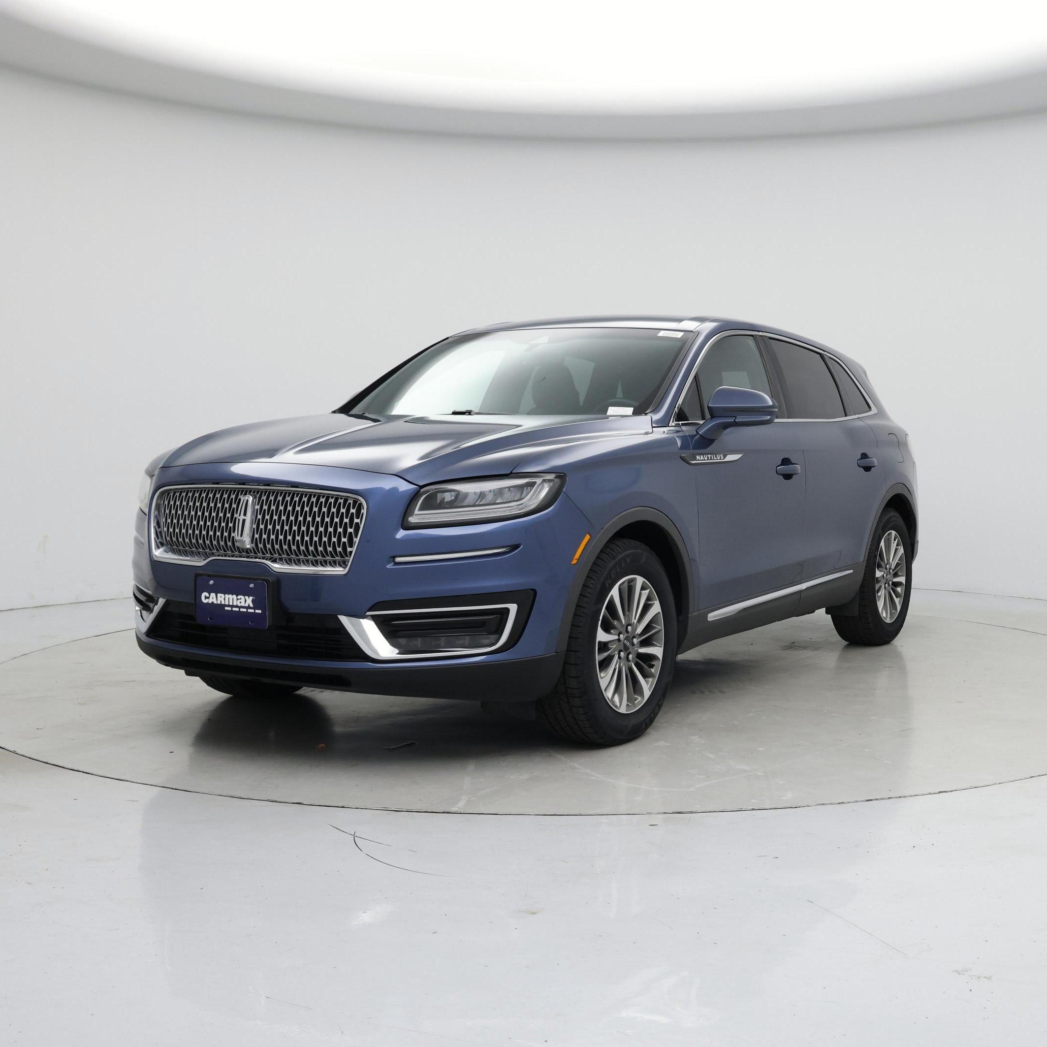 Thumbnail: 2019 Lincoln Nautilus - 4